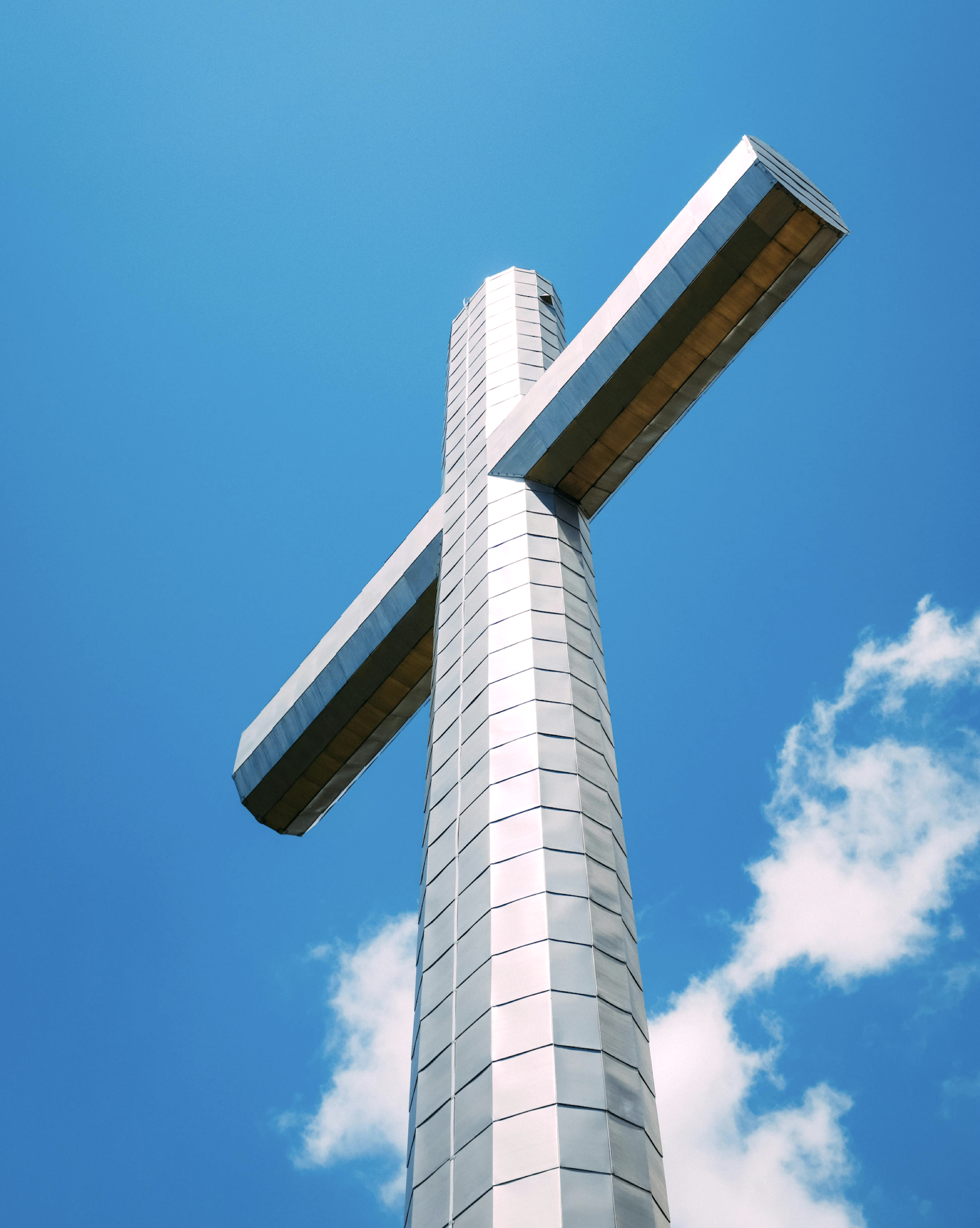 Commencez une relation avec Jésus
- Découvrez plus