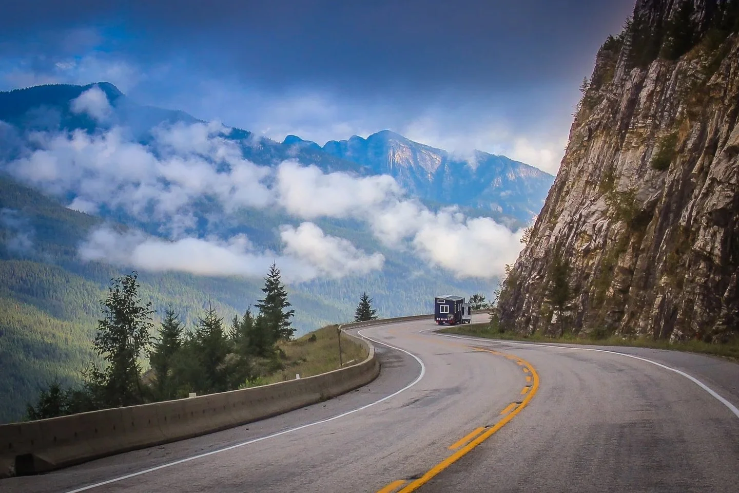 Happy Earth Day! 🌎🏠 If you&rsquo;ve been thinking about a tiny home, there&rsquo;s never been a better reason to make the move.

Choosing to go tiny isn&rsquo;t just a lifestyle shift, it&rsquo;s one of the most practical ways to reduce your enviro