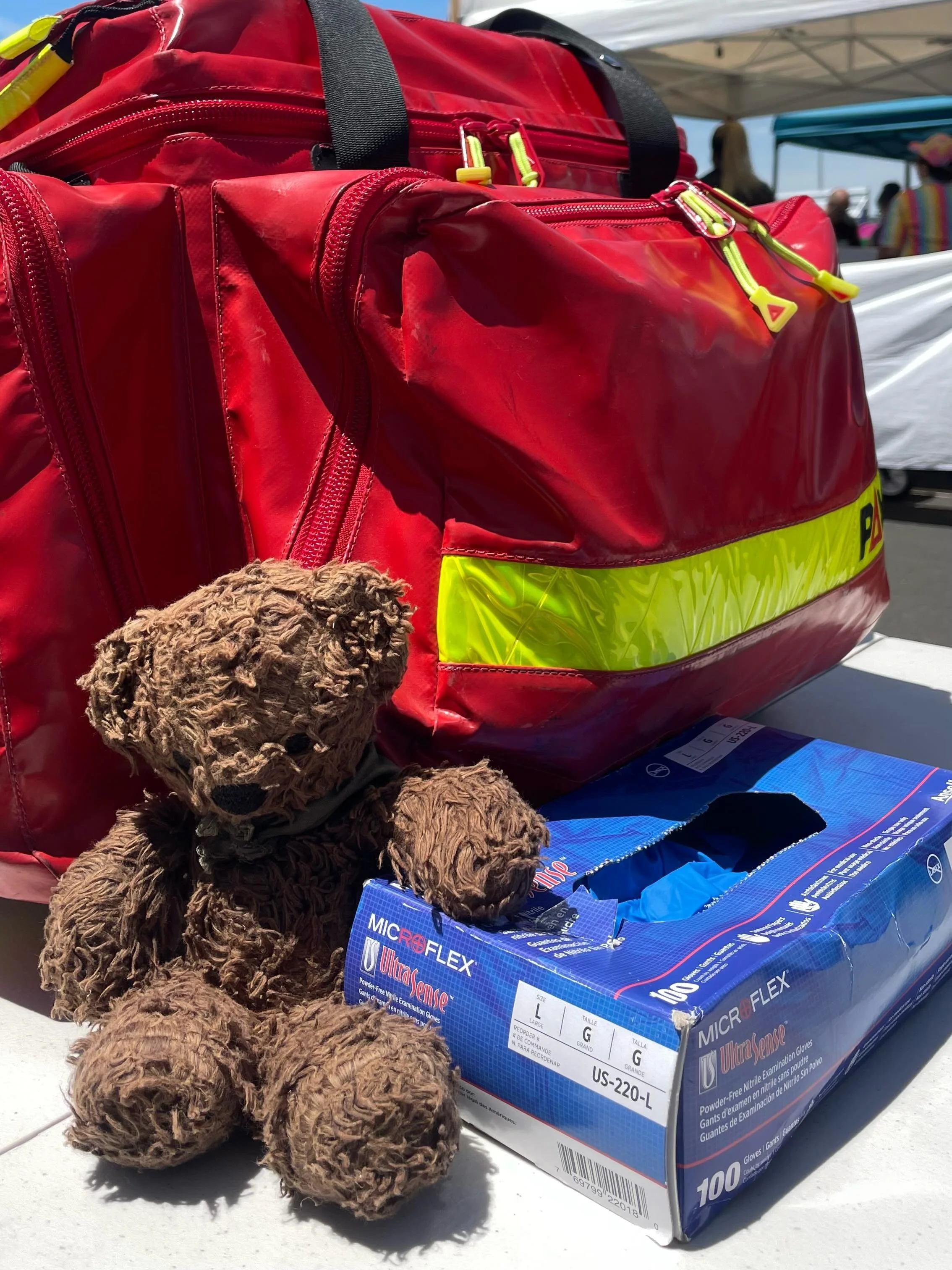 Bandana Bear&rsquo;s my #1 staff animal, medic&rsquo;n at Kid Fest Concord yesterday and today!

🤎 Heather

Get your own Bandana Bear goodies at www.bandanabear.org!

Bandana Bear Set for ages three and up: 
🐻 Bandana Bear Stuffie
🐻 &ldquo;Bandana