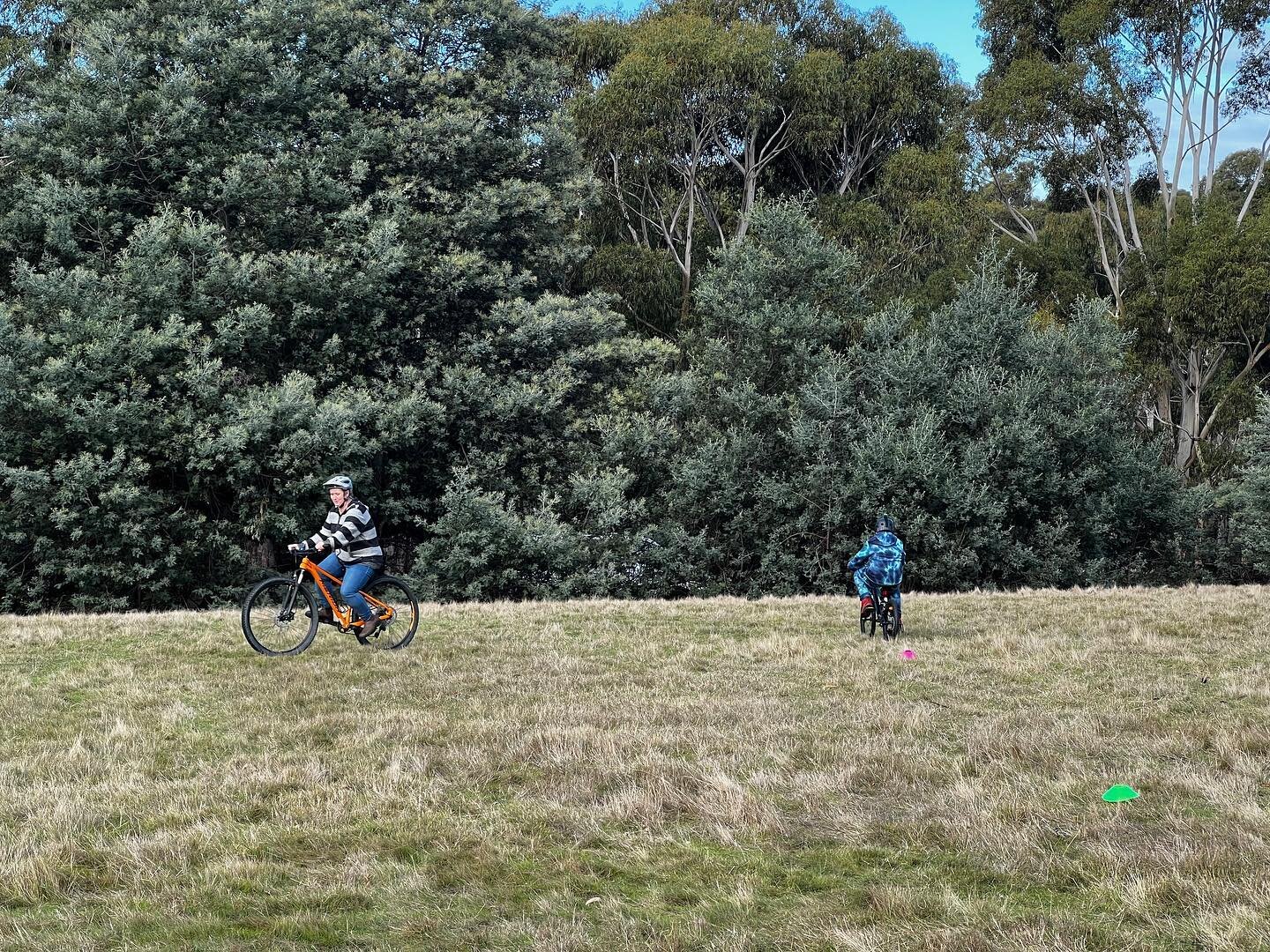 LEARNING TO RIDE 😊🚲✅ today I did a 1 hour private lesson to teach a young boy how to ride his bike, I also brought a bike so mum could join in 🤠🤟🏼 It was a magic moment when they got to ride together for the first time! 😍😊 Family goals!!! 🙌🏼