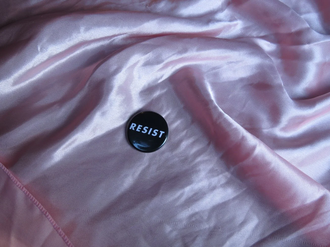 THE ARTICLE THAT STARTED WEDNESDAY ZINE: EMILY BLAKE COMMENTS ON DRESS-CODING (2014)