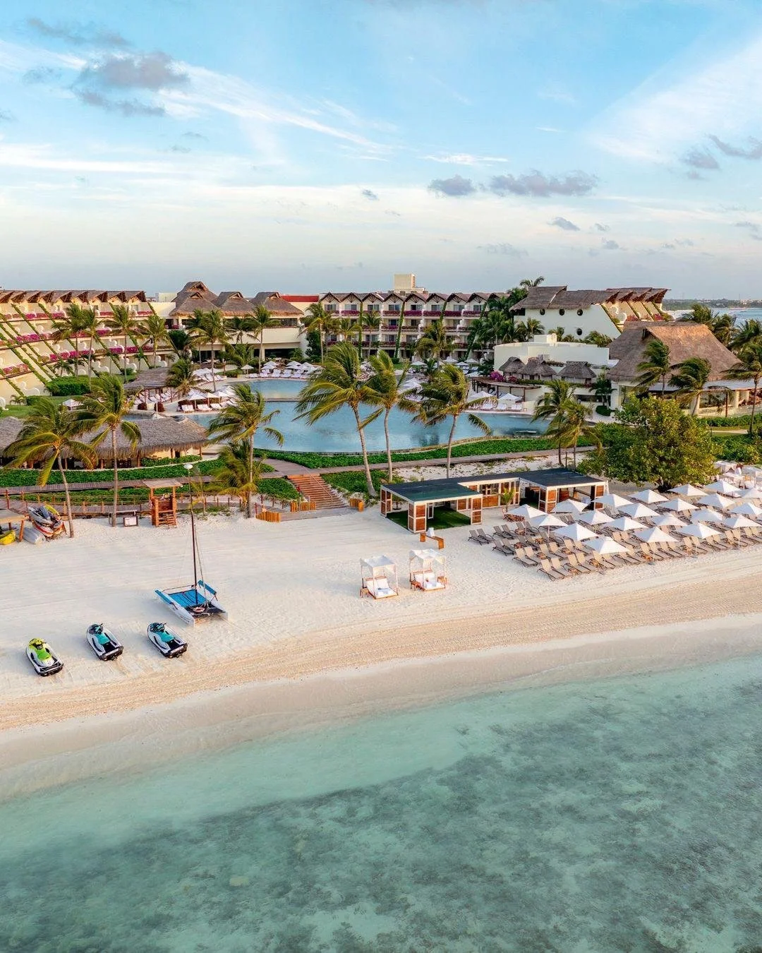 All-inclusive doesn&rsquo;t always mean high-end, but Grand Velas Riviera Maya is a standout exception.

Located where the Caribbean Sea meets the Yucat&aacute;n jungle, it&rsquo;s one of the few all-inclusives we love recommending. Clients often tel