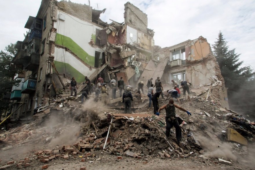ukraine destroyed building.jpg
