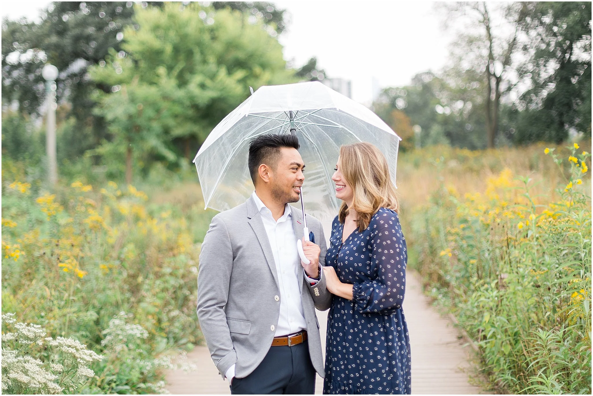 lincoln-park-zoo-engagement-session_0008.jpg