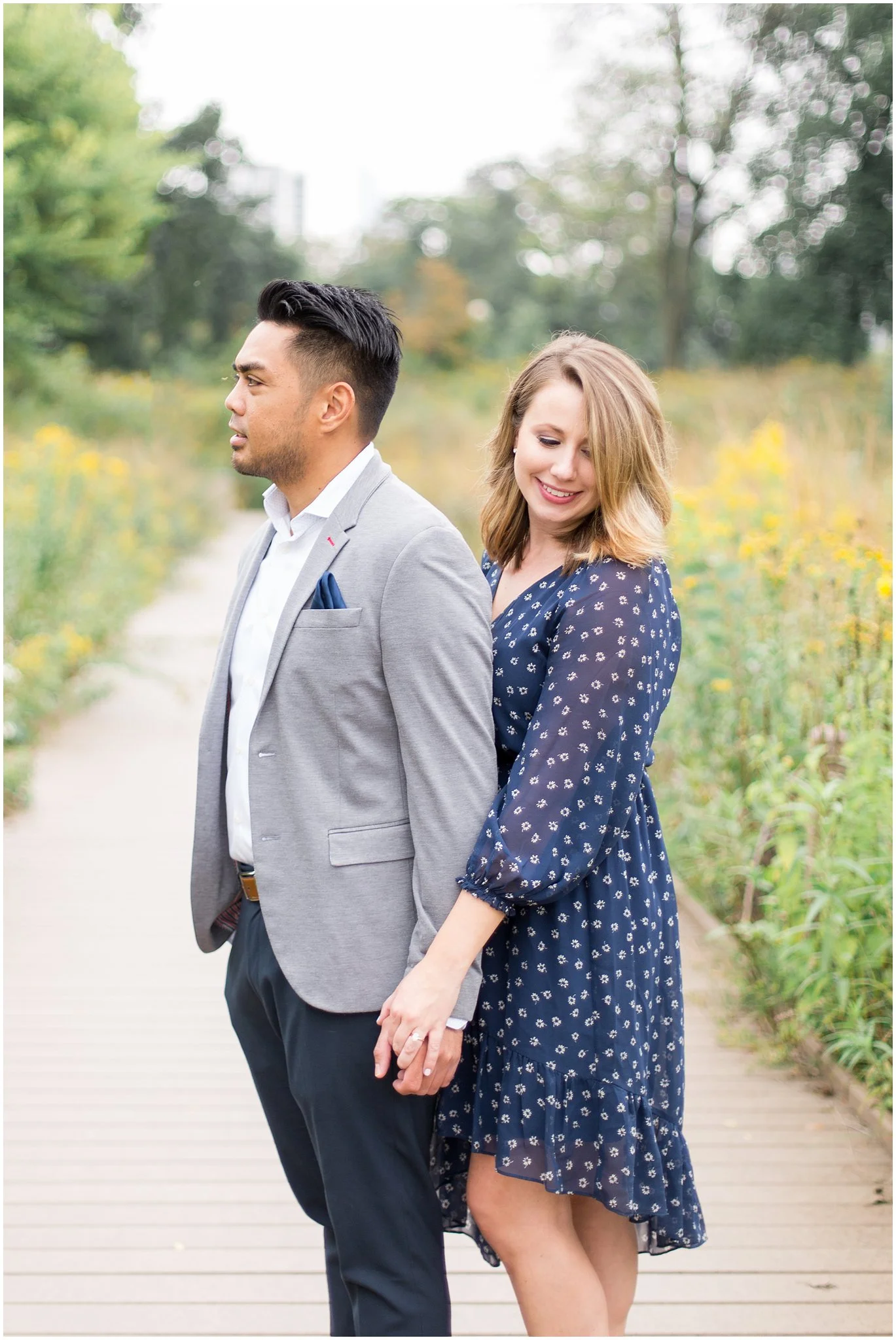 lincoln-park-zoo-engagement-session_0010.jpg