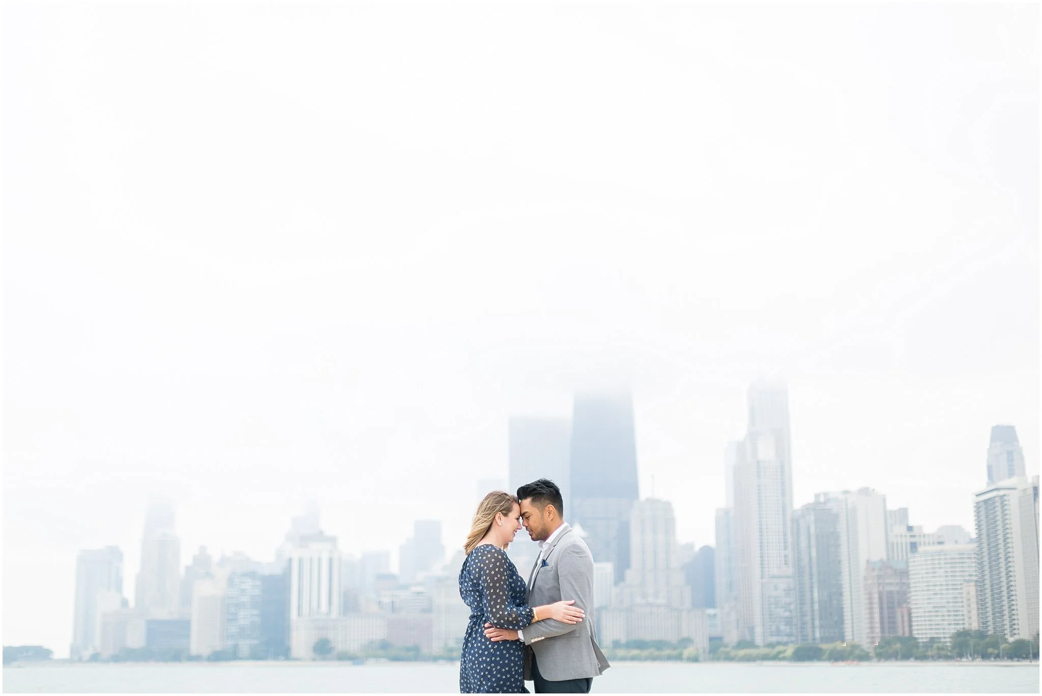 lincoln-park-zoo-engagement-session_0031.jpg