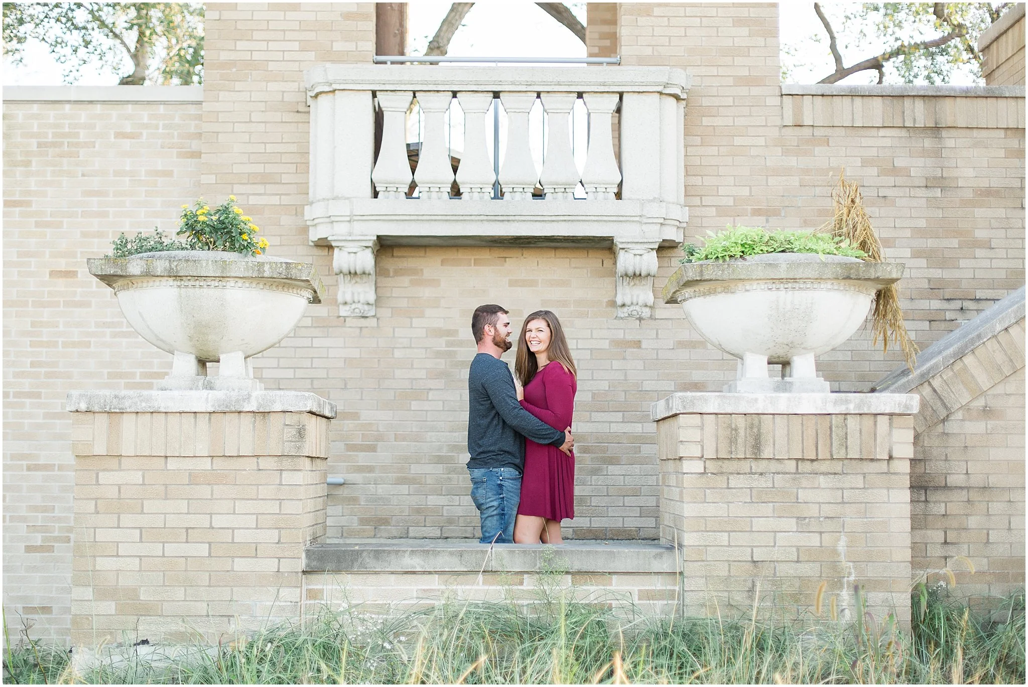 marquette-park-beach-engagement-photographer_0010.jpg