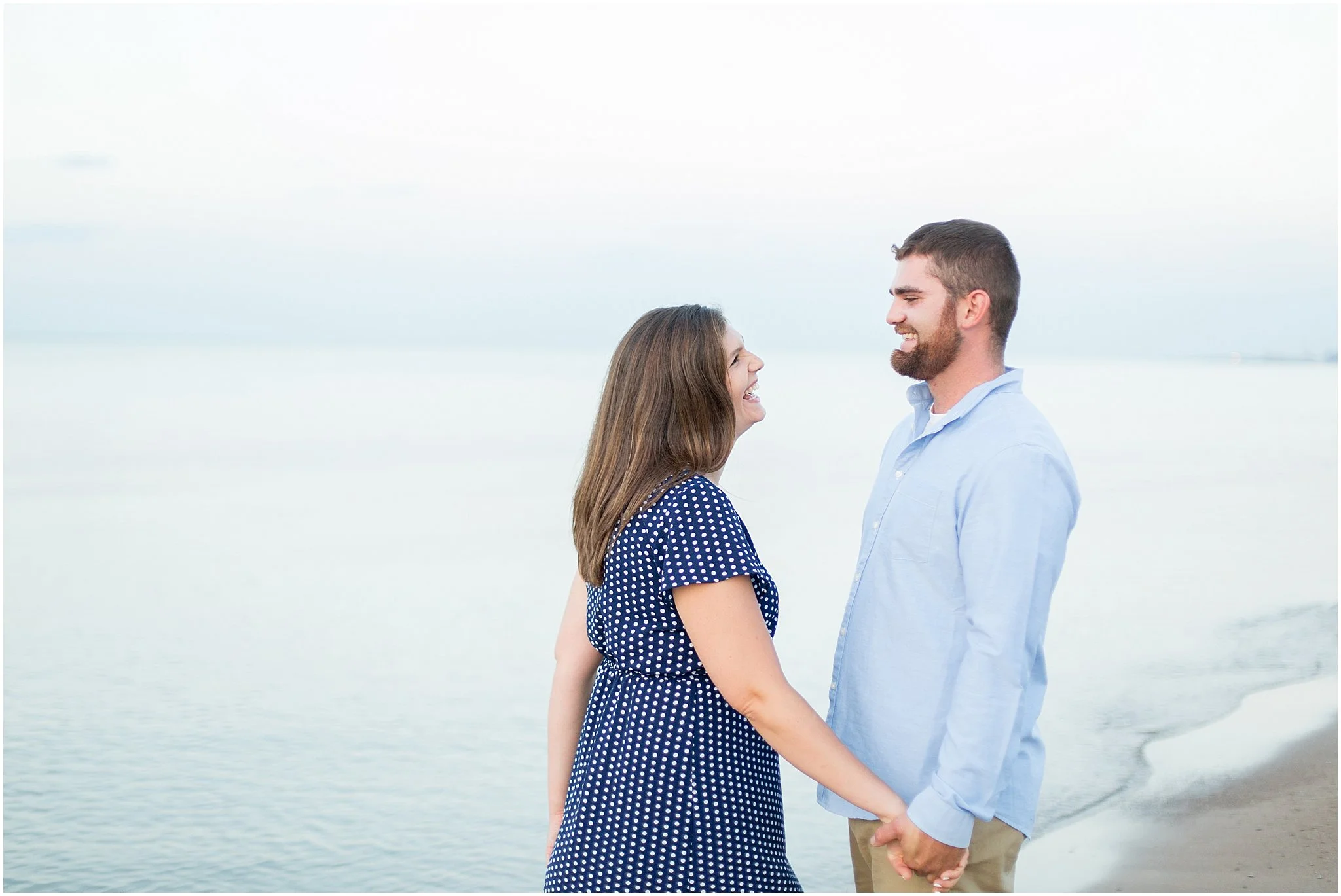 marquette-park-beach-engagement-photographer_0029.jpg