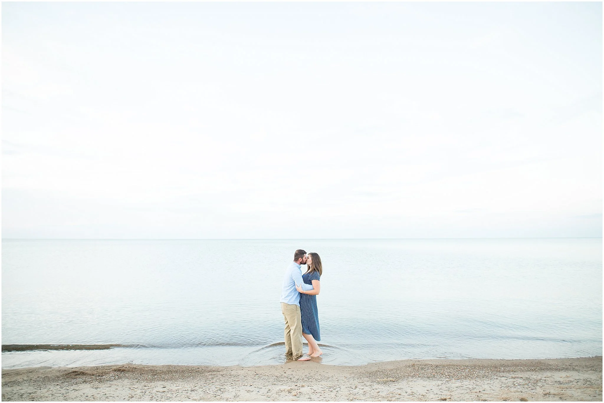 marquette-park-beach-engagement-photographer_0030.jpg