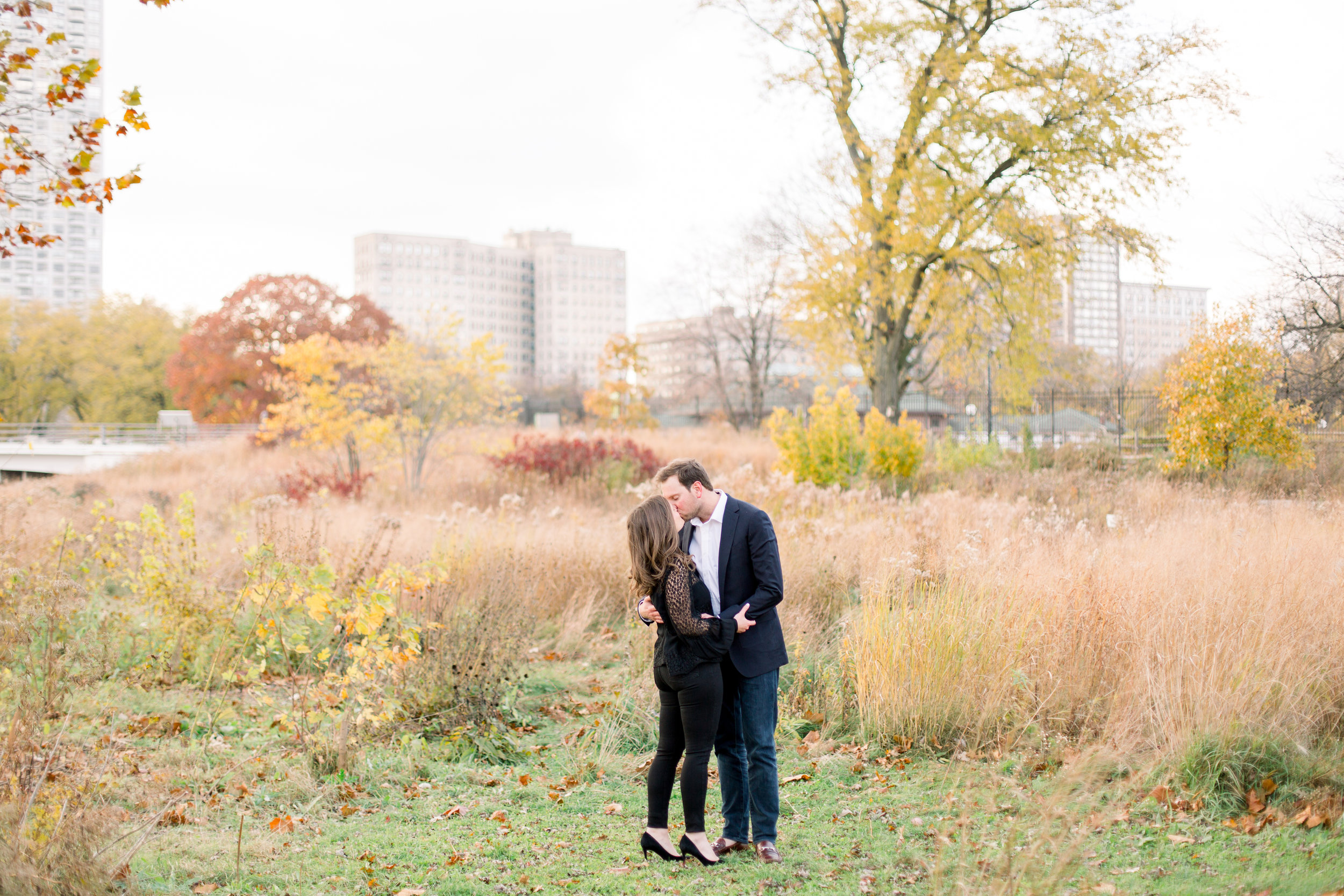 Jessica + Jon - Lincoln Park Fall Engagement Photography