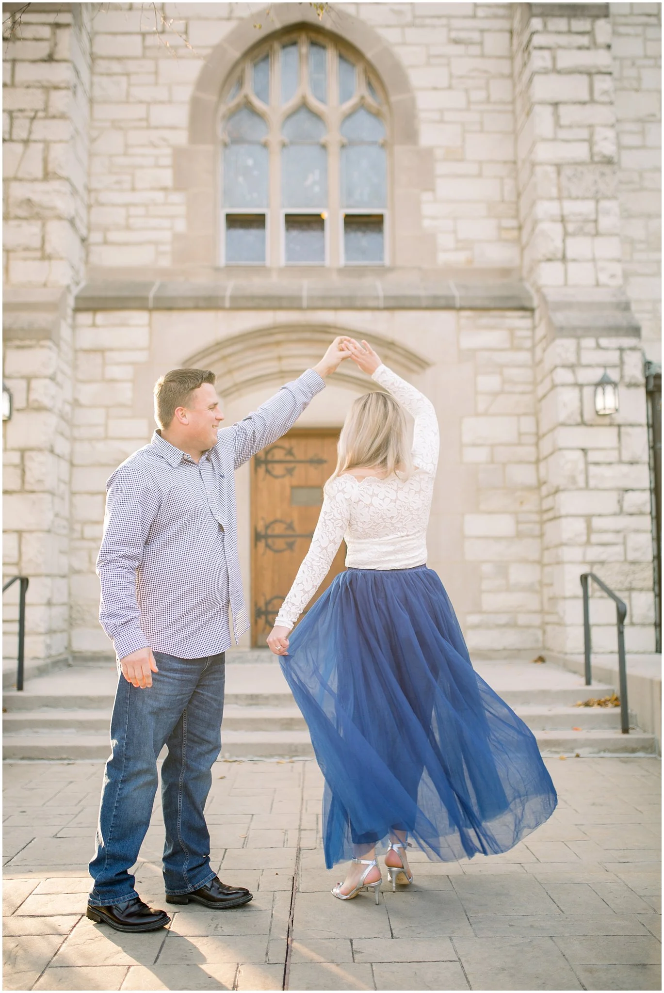 Winter-Downtown-Olive-Park-Engagement-Photographer_0029.jpg
