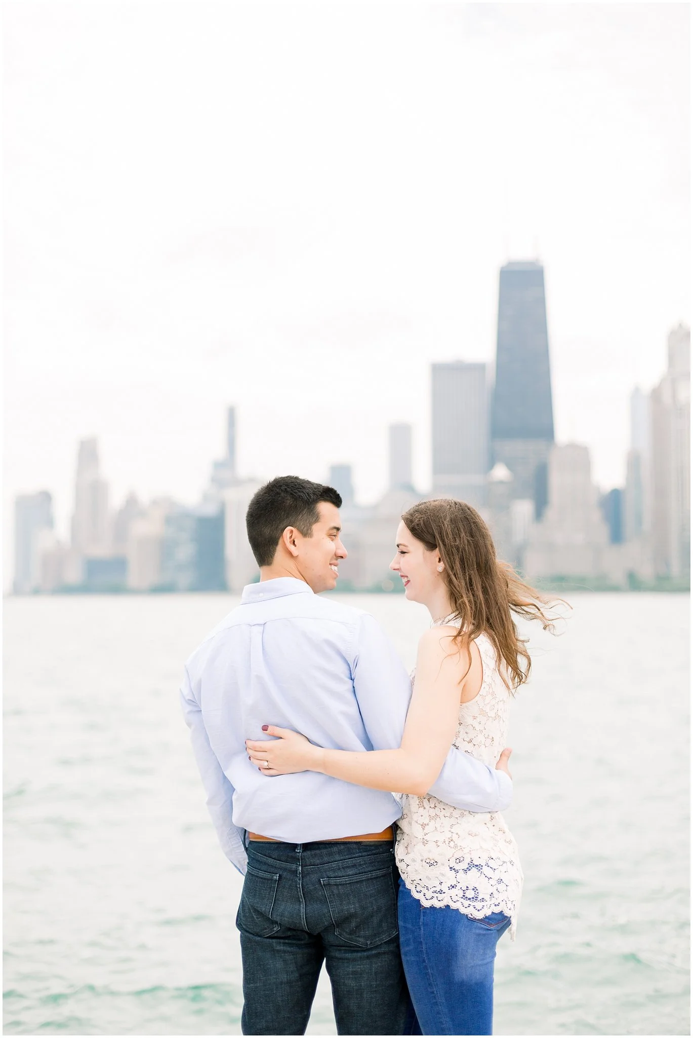 lincoln-park-zoo-engagement-session-photos_0020.jpg