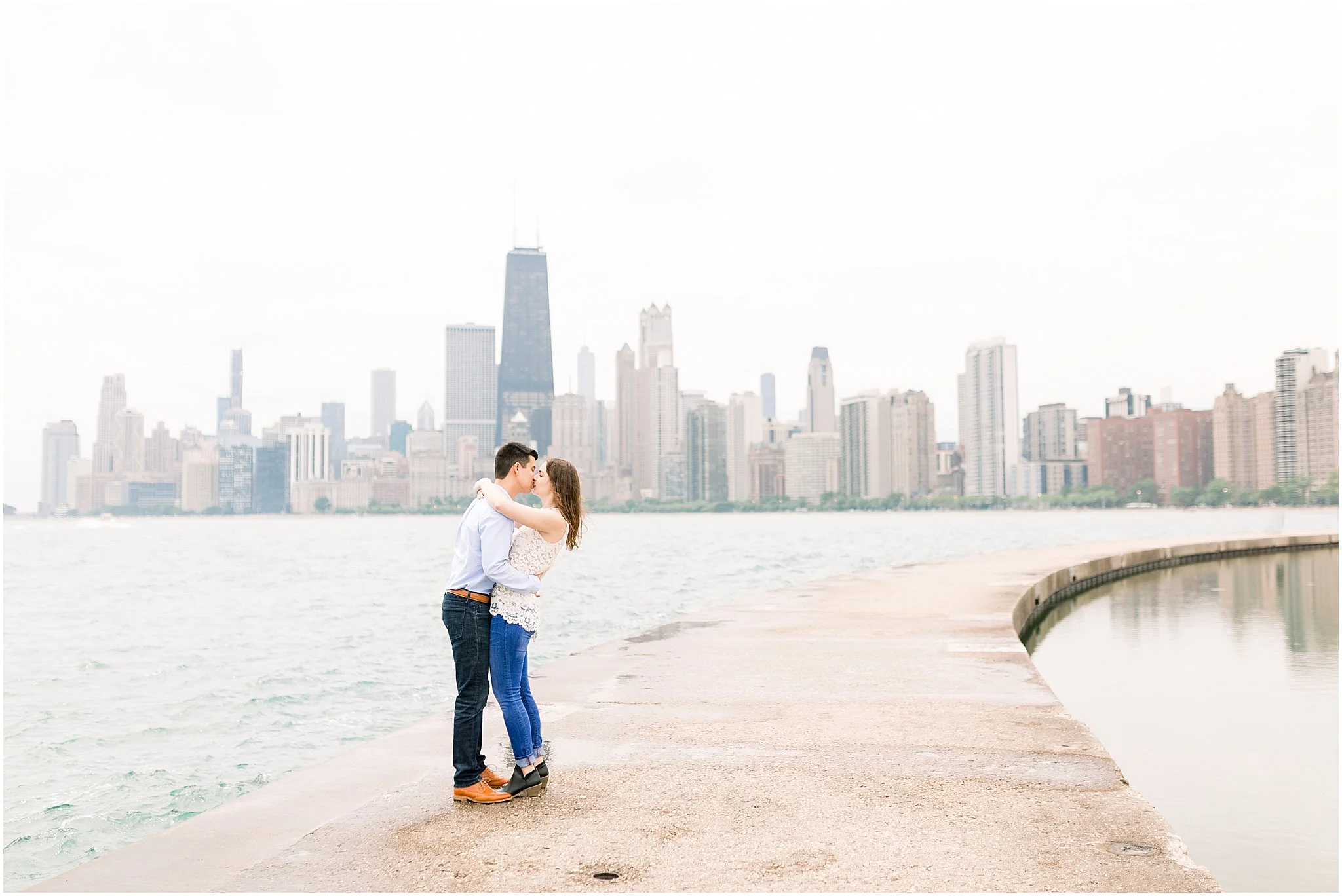 lincoln-park-zoo-engagement-session-photos_0021.jpg