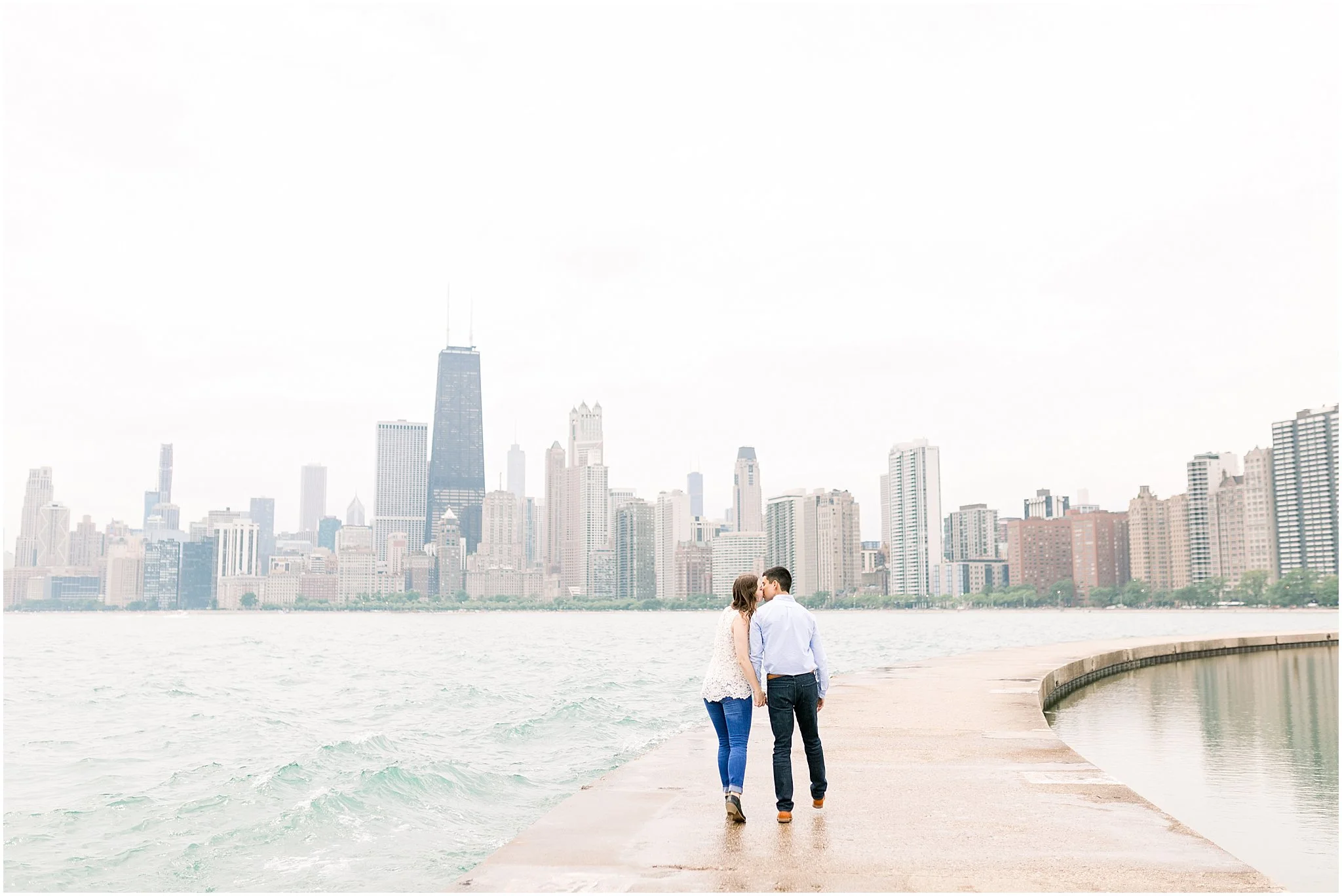 lincoln-park-zoo-engagement-session-photos_0022.jpg