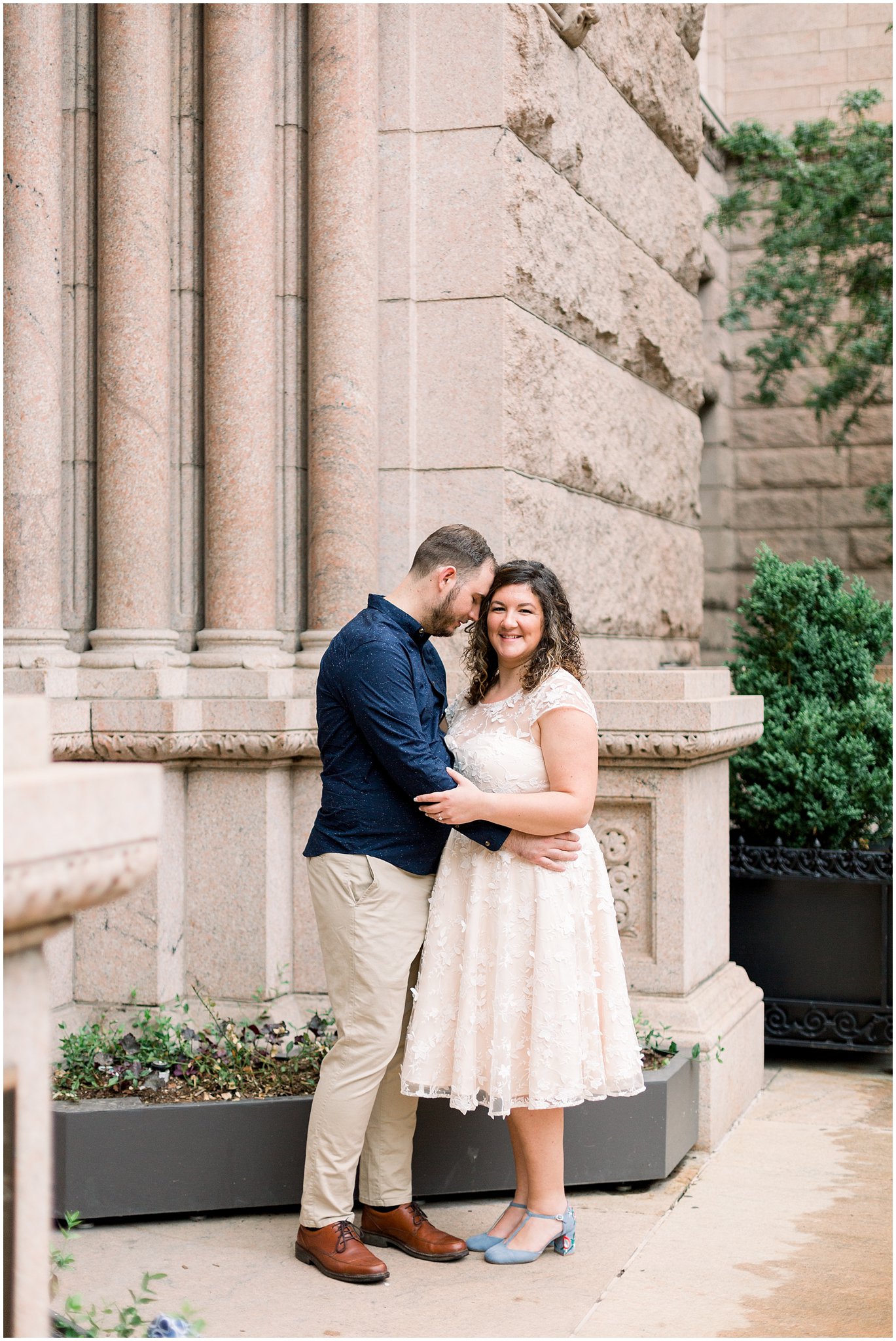 downtown-chicago-engagement-photos_0005.jpg