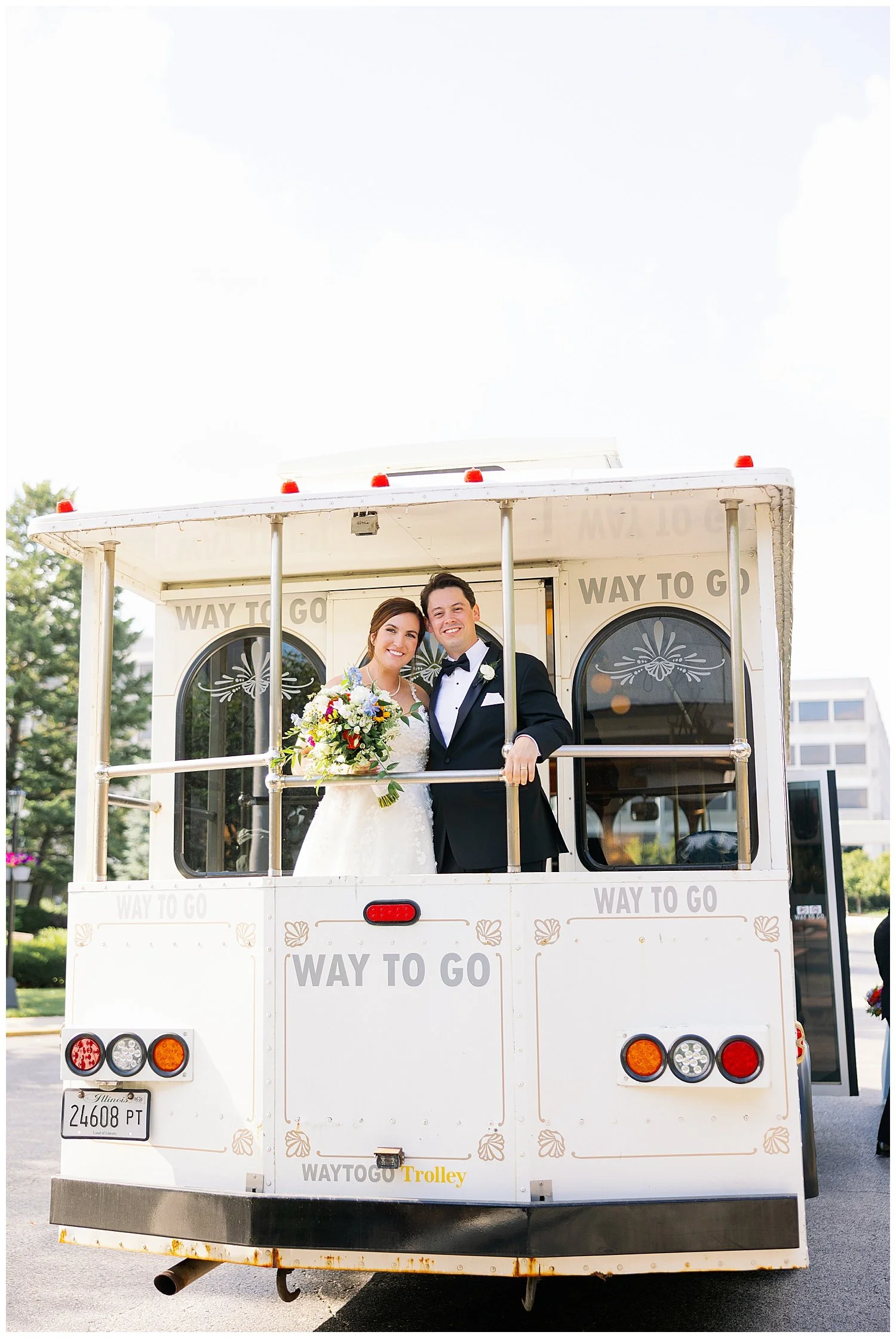 The Drake oakbrook bride and groom portraits