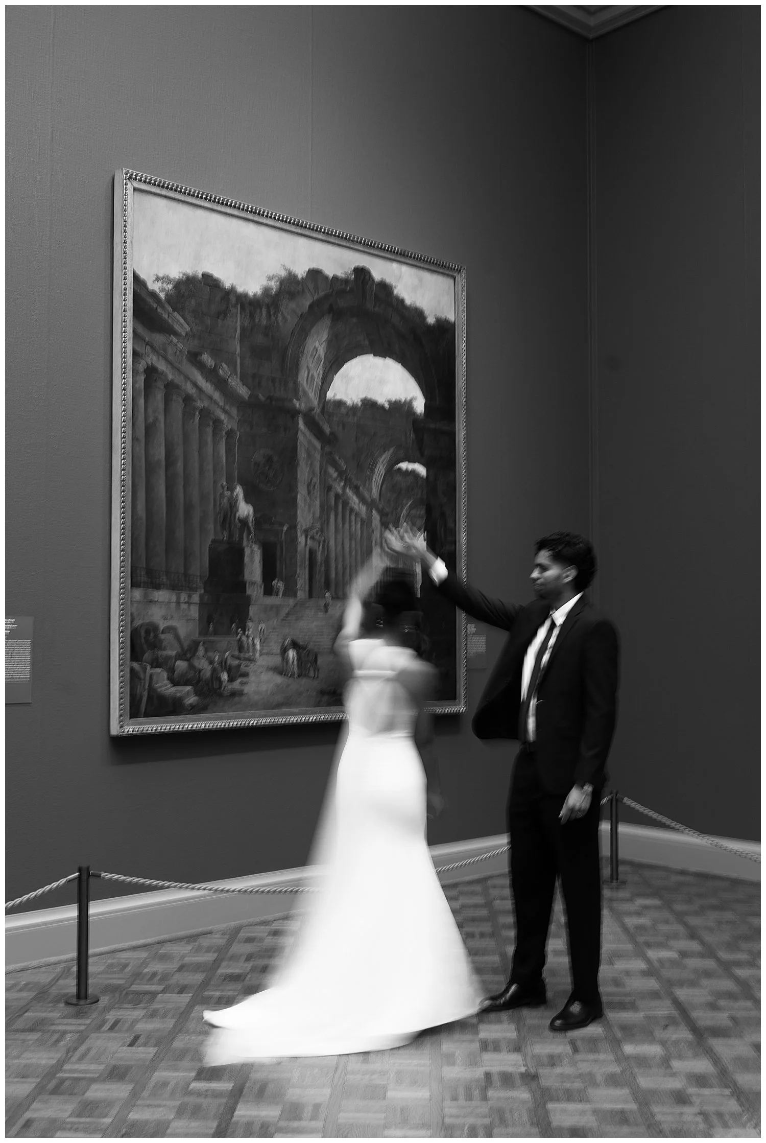 Art Institute Of Chicago Elopement Photos