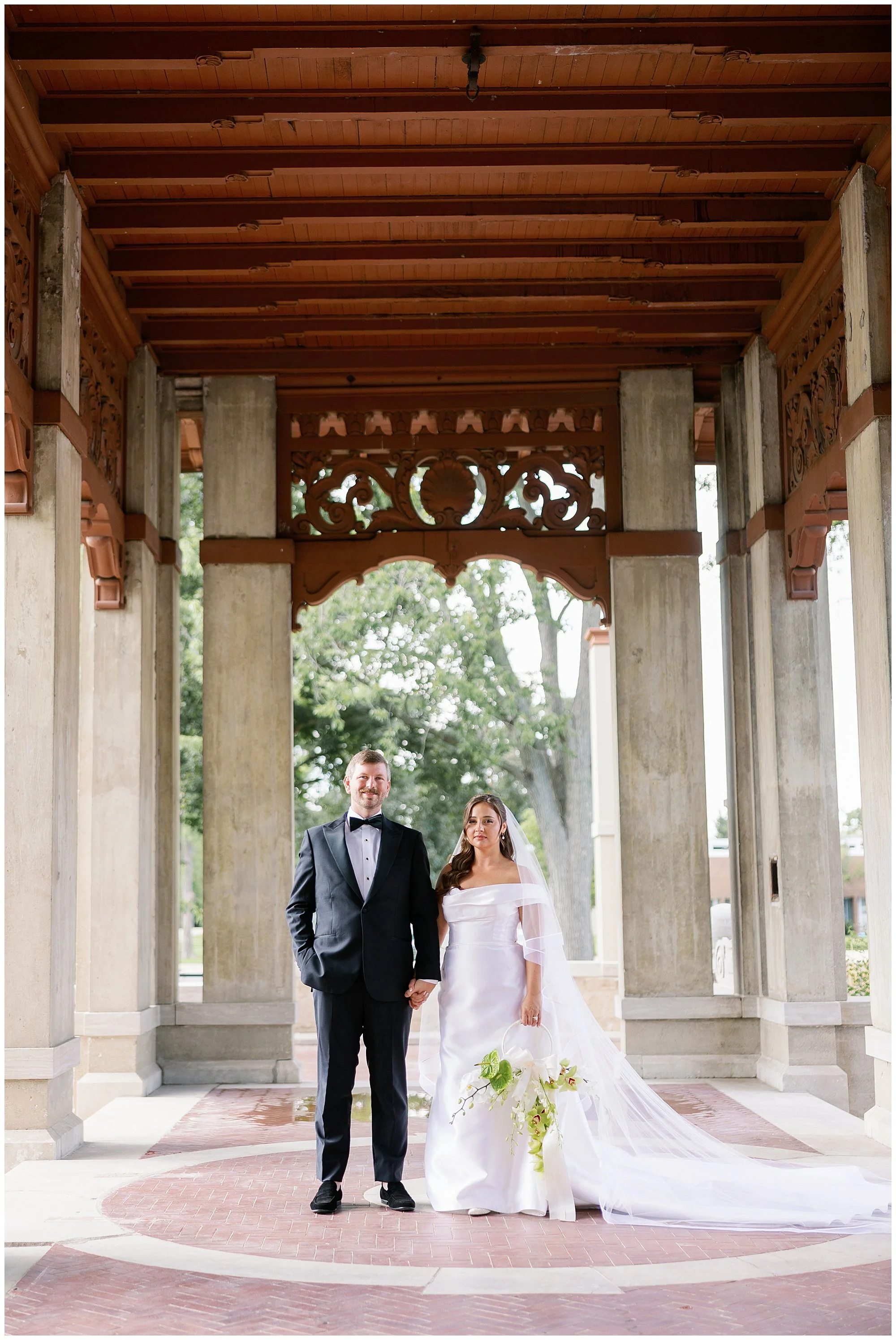 armour house lake forest bride and groom photography