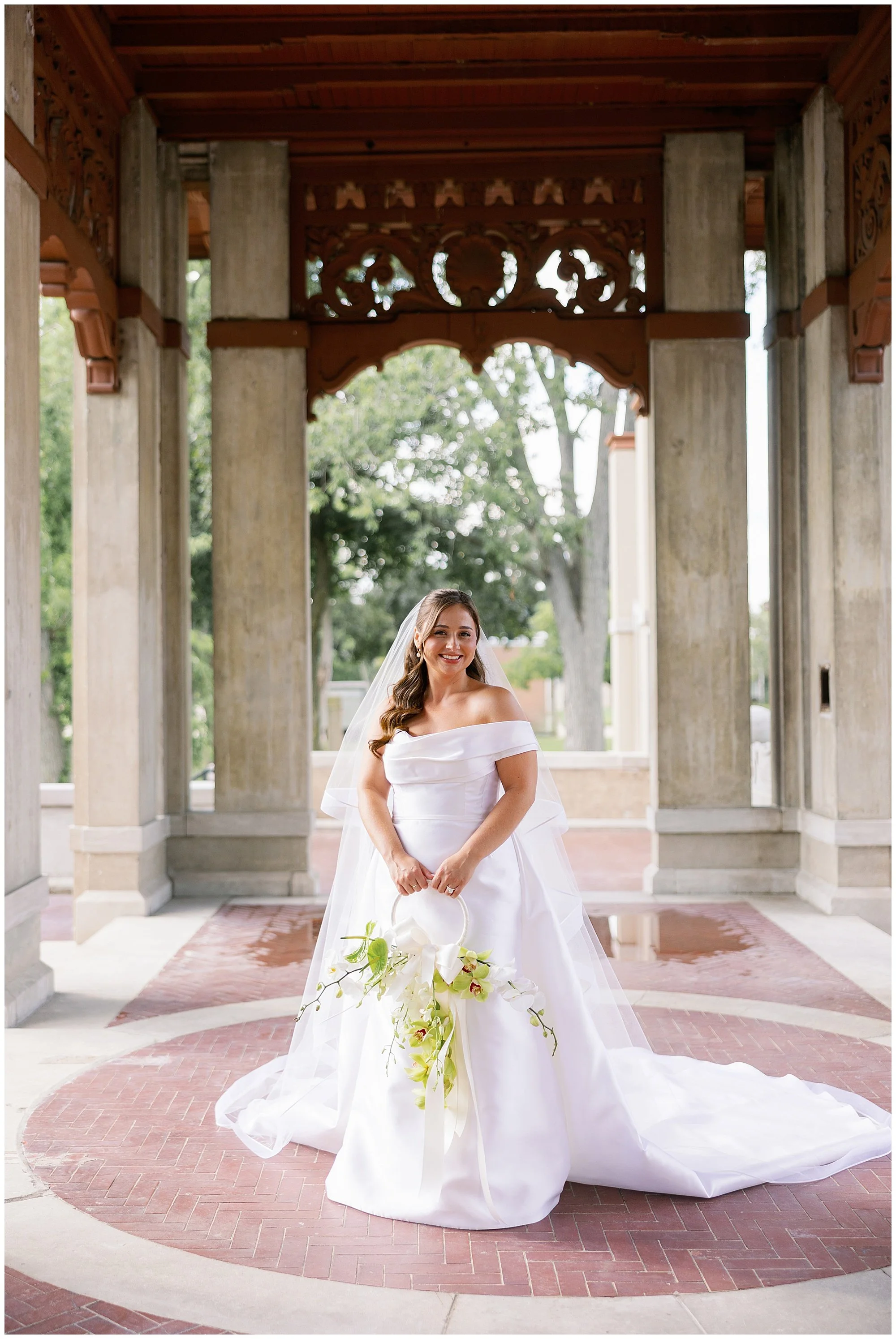 armour house lake forest bride and groom photography