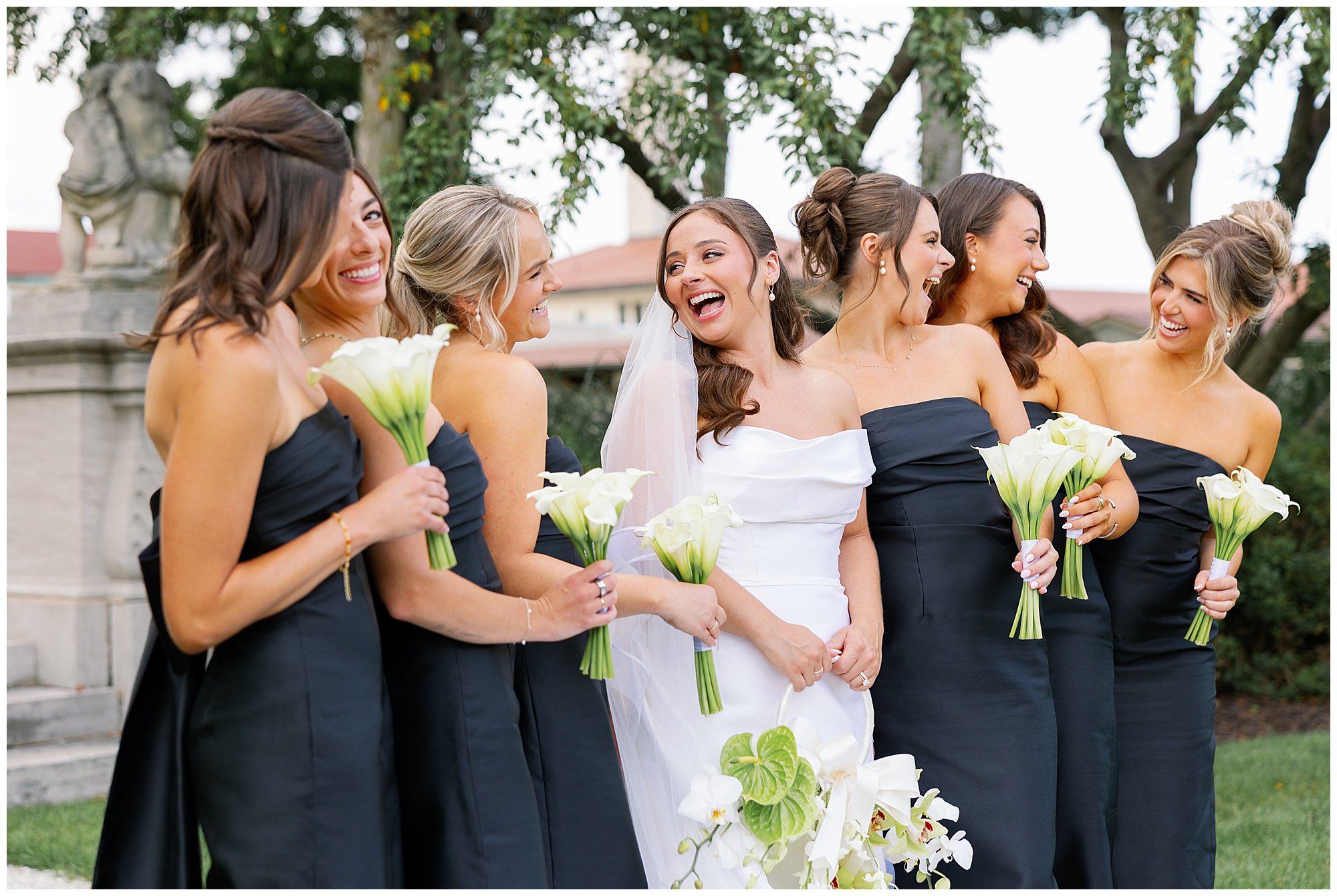 armour house lake forest bridal party photos