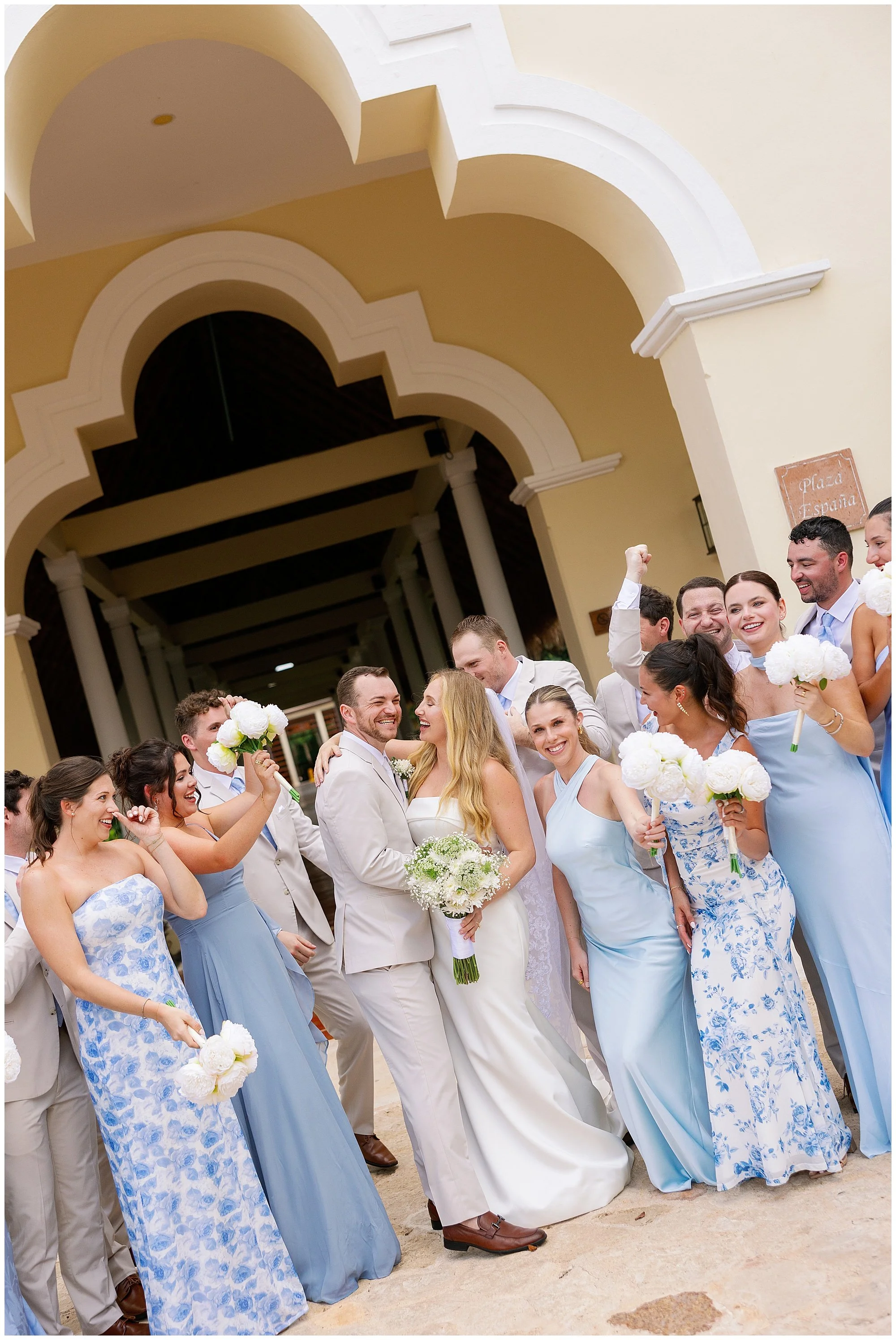  bridal party cheering at valentin imperial resort in riviera maya 