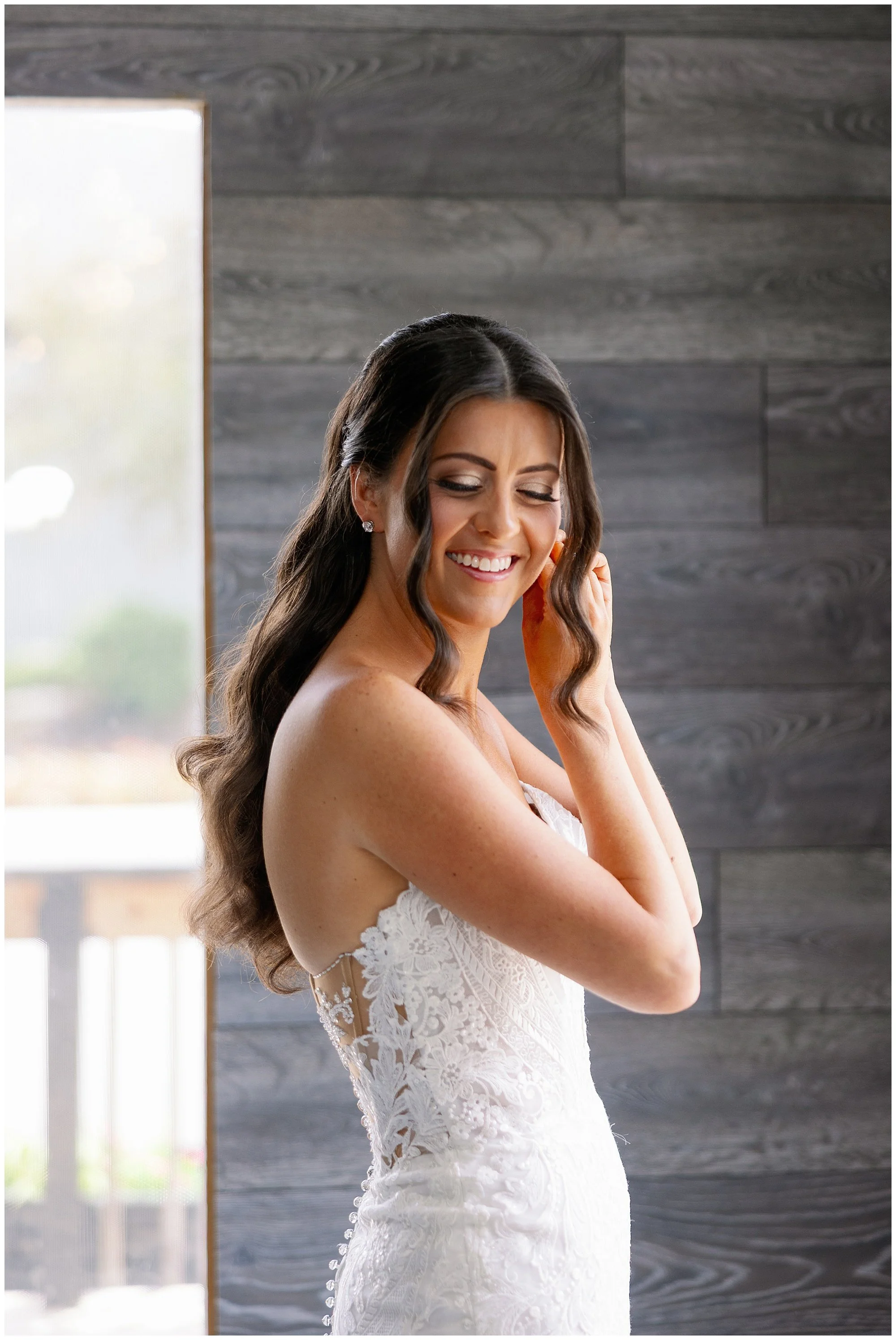  allure on the lake bride putting veil on 