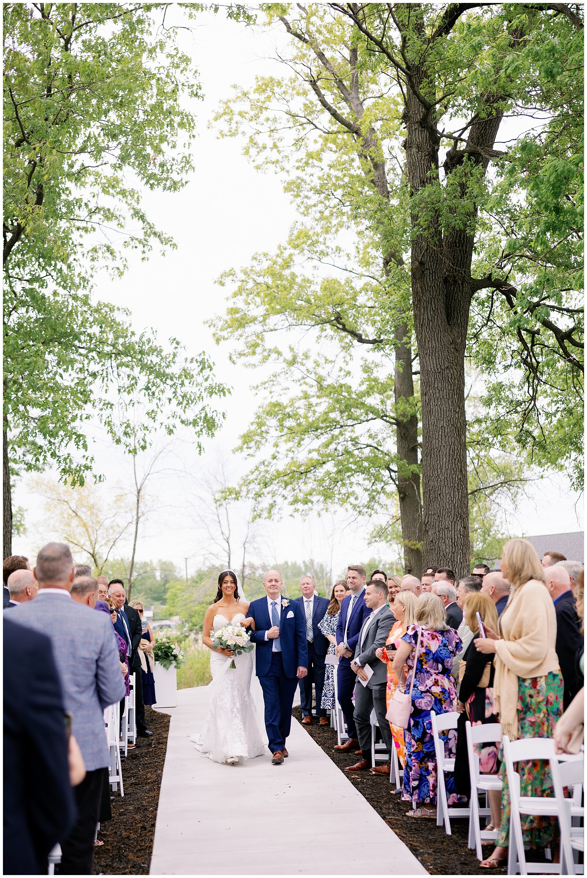  allure on the lake wedding ceremony 