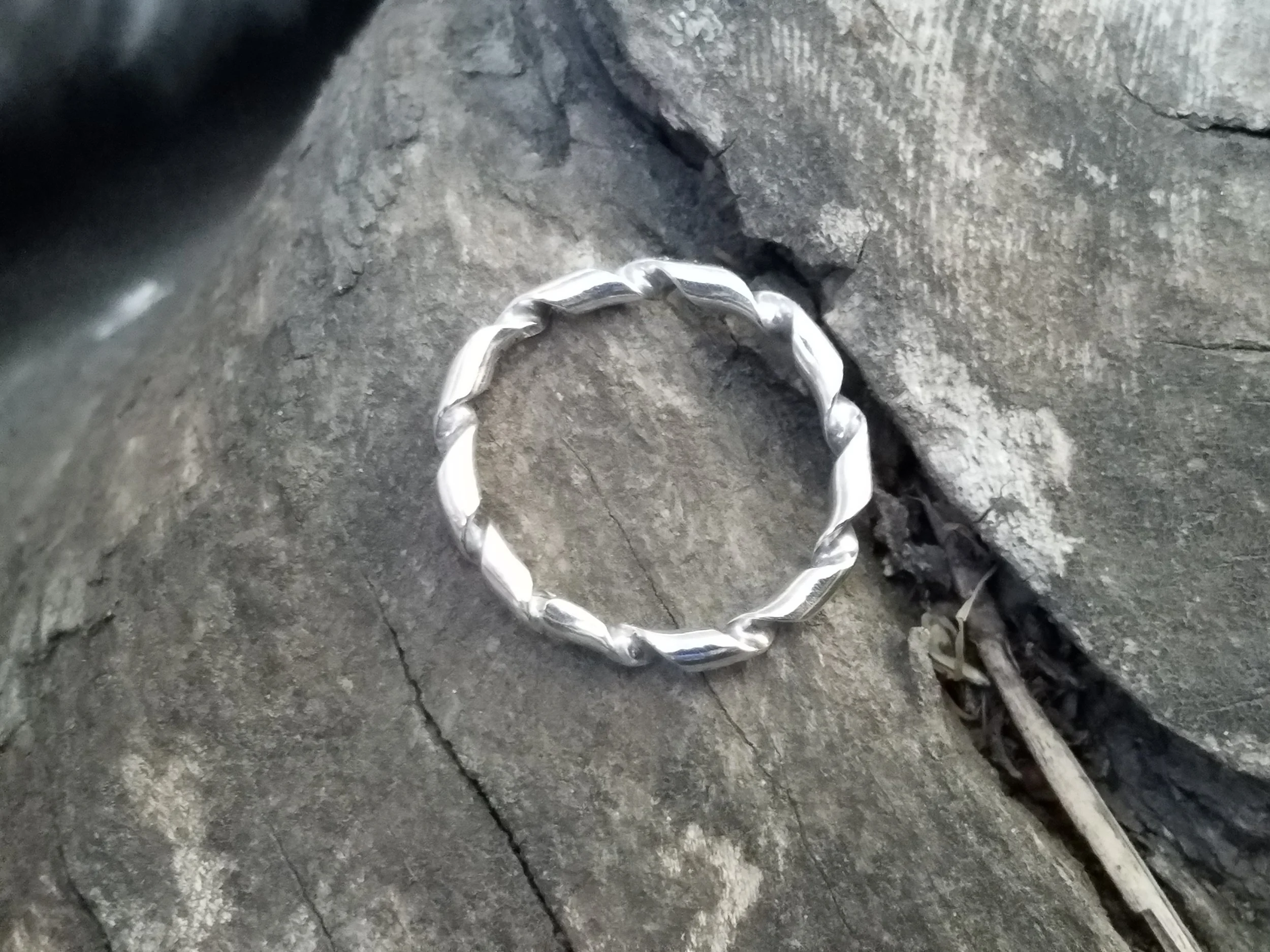 Sterling Silver Twist Ring 