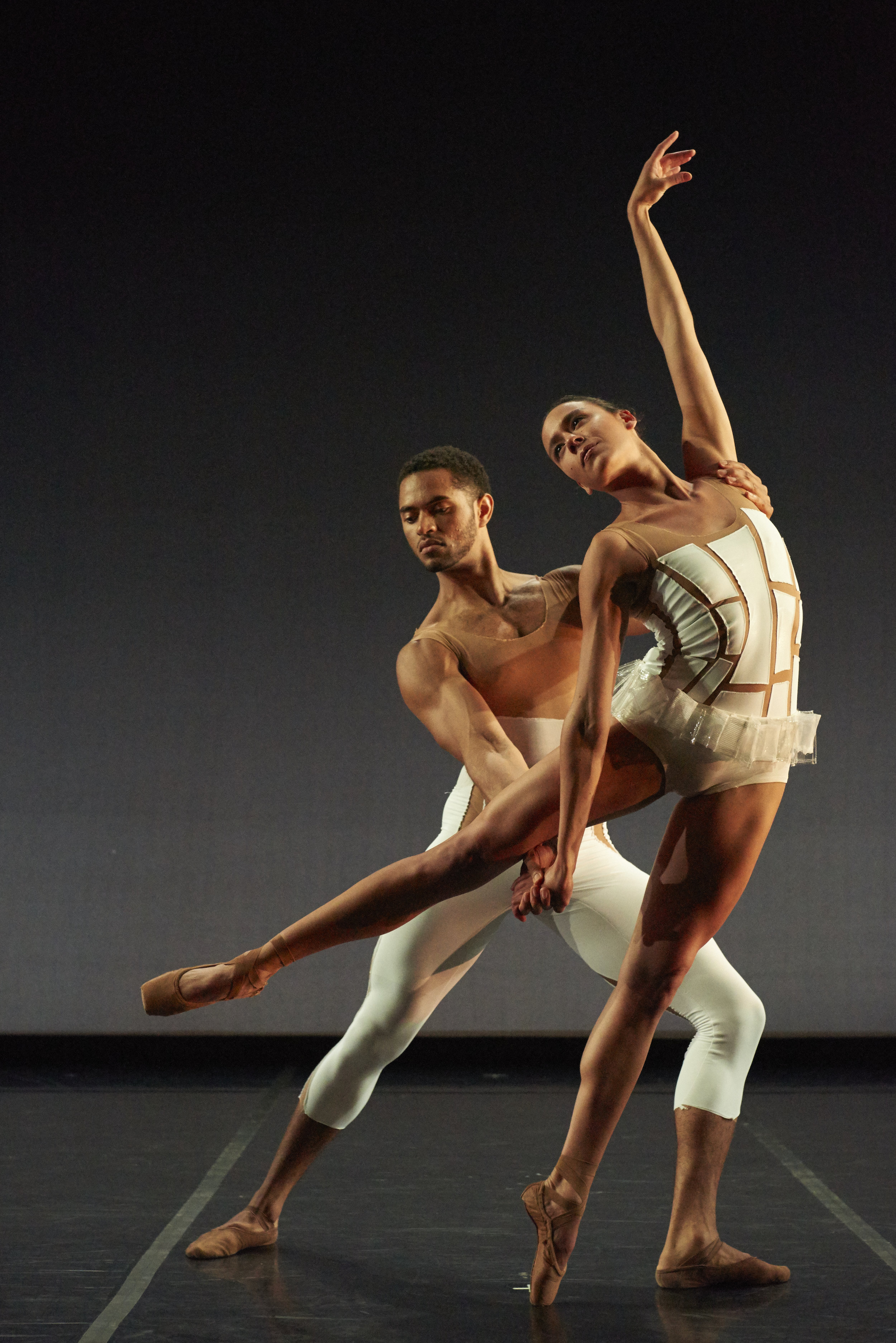 1 Imagery Artists James Gilmer and Sarah Cecilia Griffin in “Traveling Alone” choreographed by Amy Seiwert_ Photo by David DeSilva.jpg