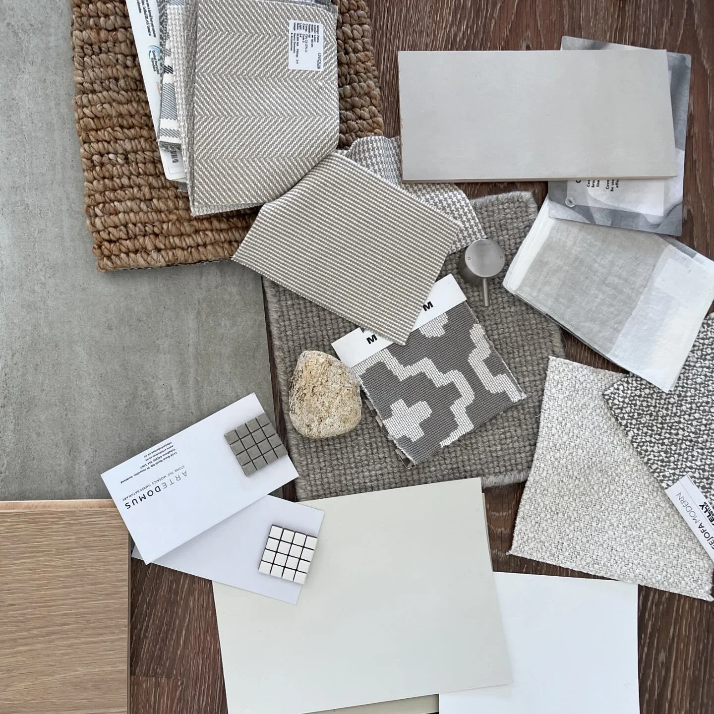 Today&rsquo;s creative mess&hellip; on the studio floor because ironically I&rsquo;m so indecisive in my own spaces that I can&rsquo;t choose a table!!!