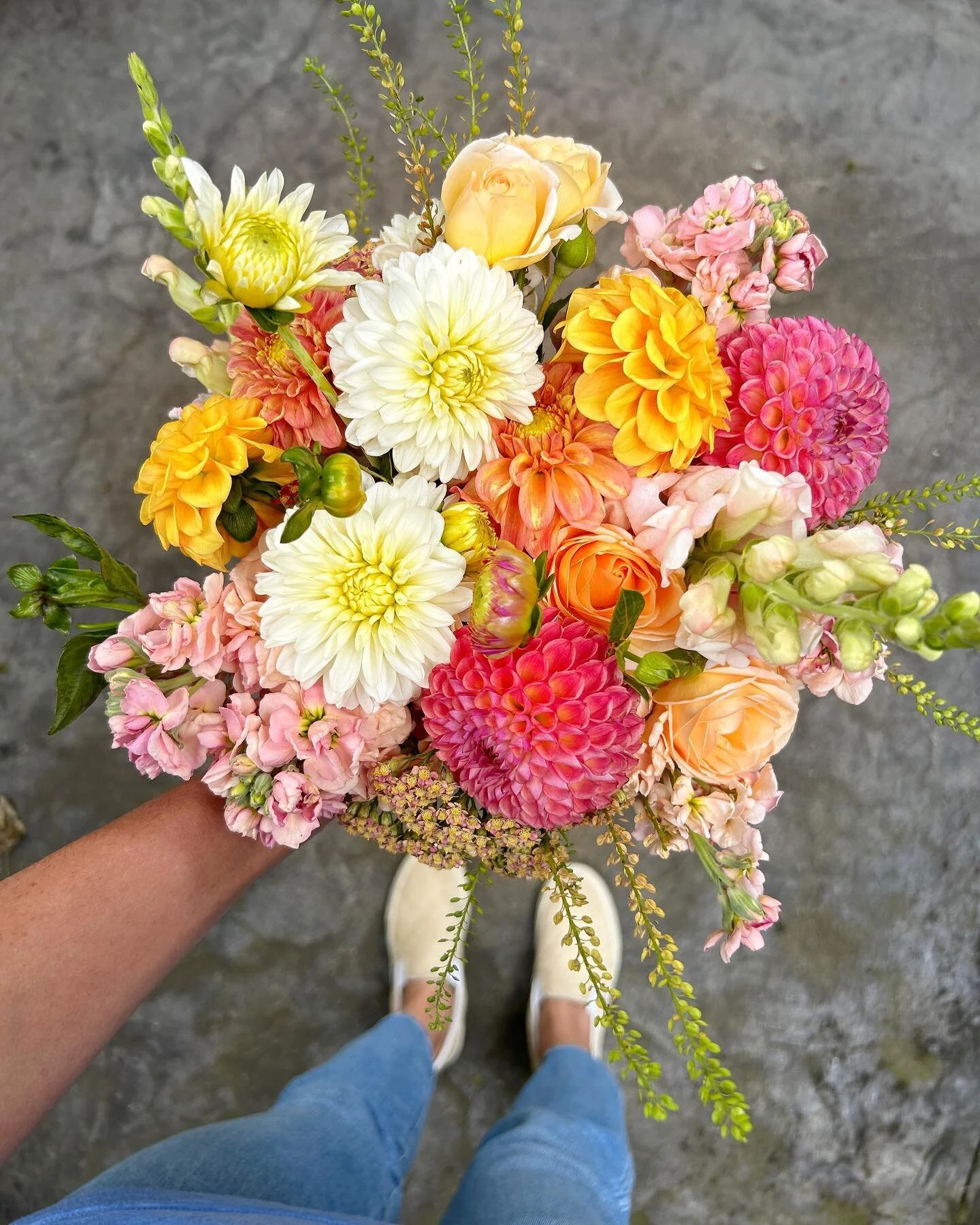 Considering doing a few micro-wedding / elopement packages in the future 🤗 This was a fun one 💗🧡💛💚