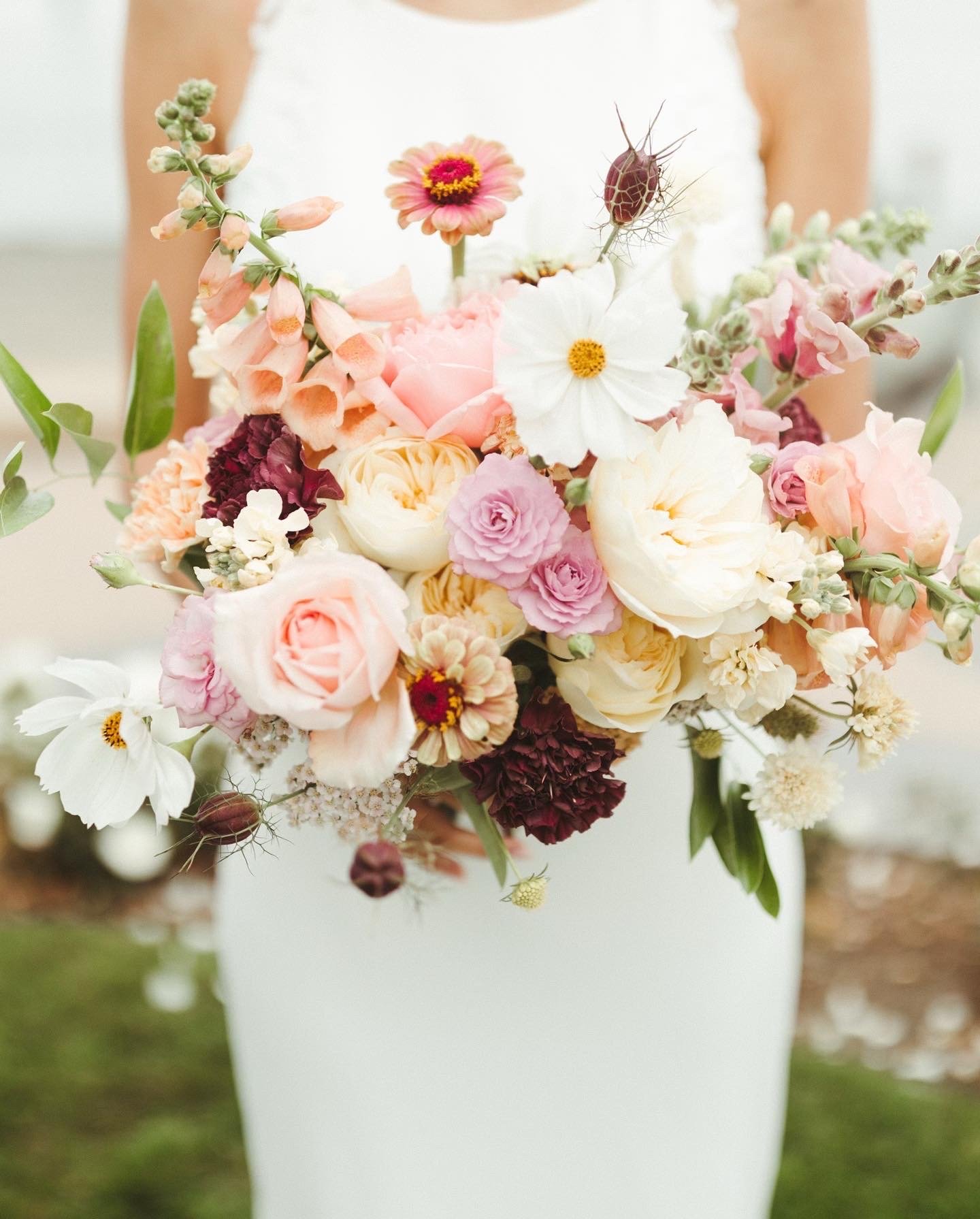Elegant and Expressive Bridal Bouquet at Edmonds Wedding