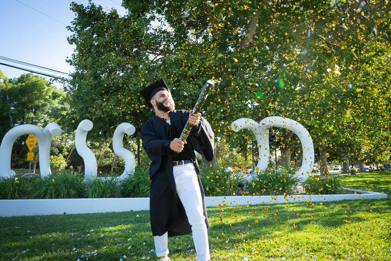 Tyler_Grad-30.jpg