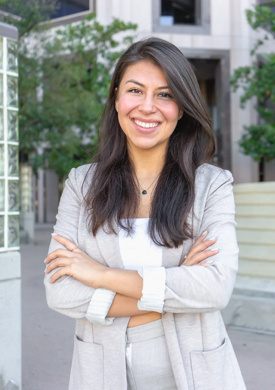 Headshots-10.jpg