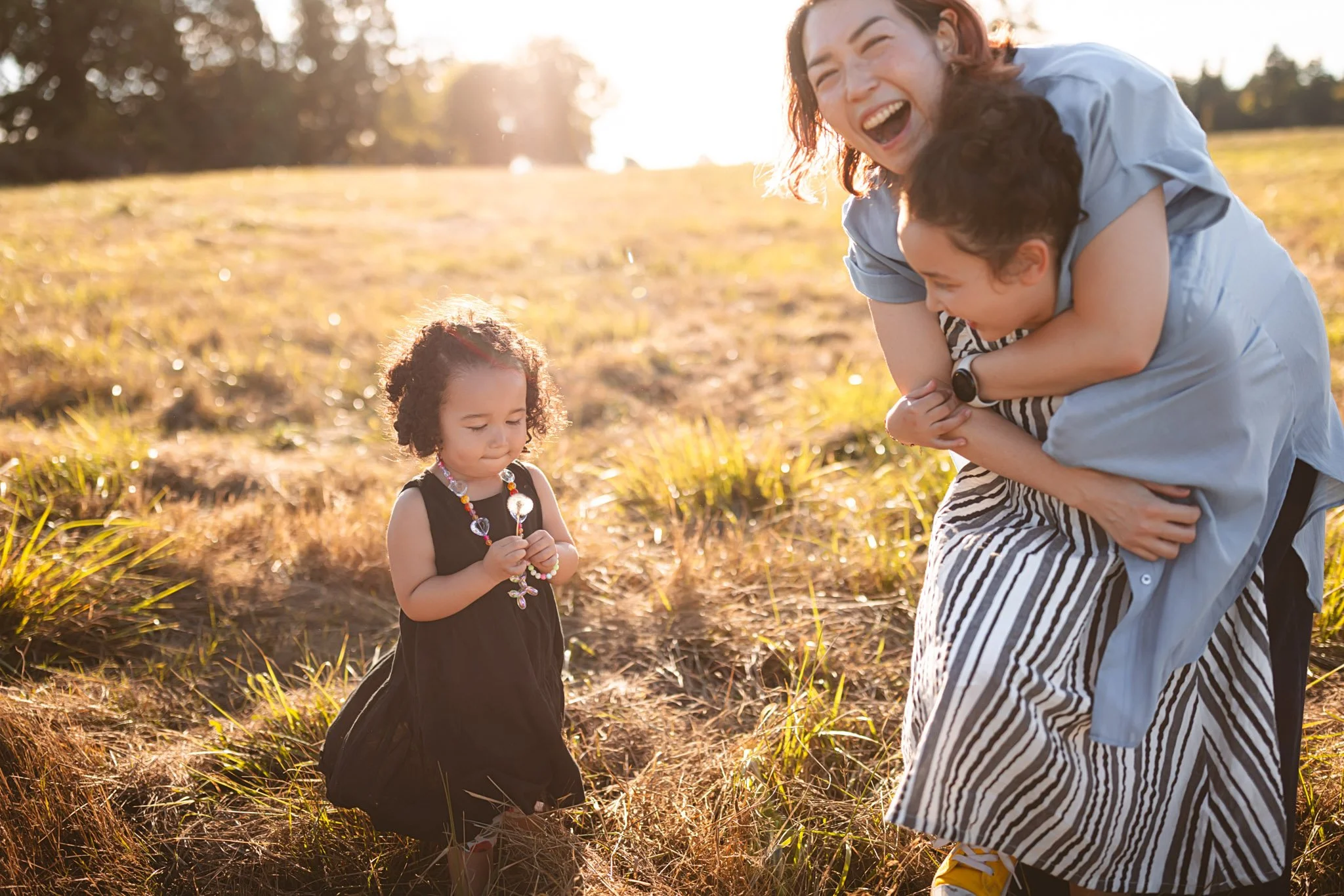 Playful Motherhood Moments in the Golden Field | Seattle Family Photographer