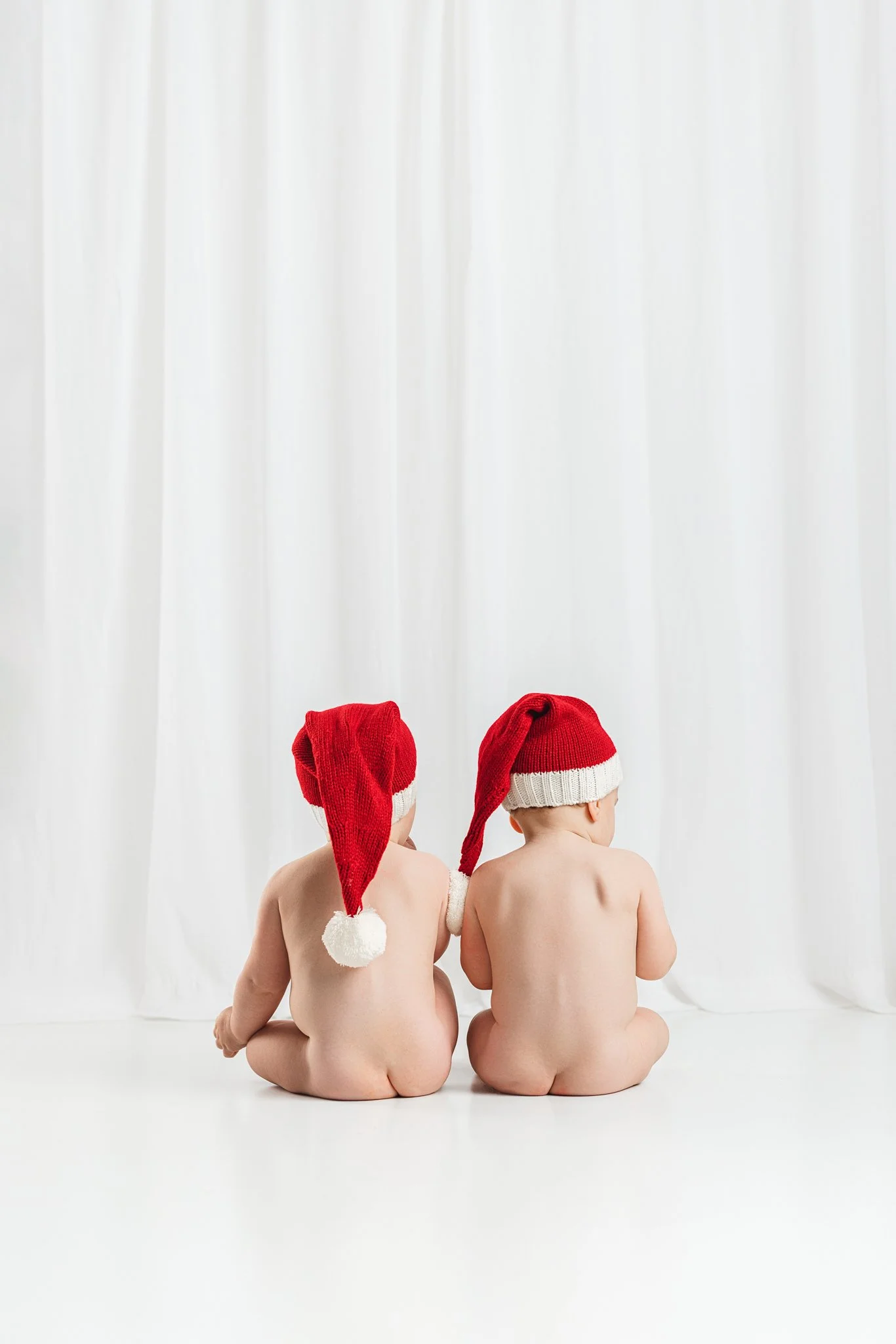 Twin Holiday Studio Session – Christmas Baby Photography Seattle