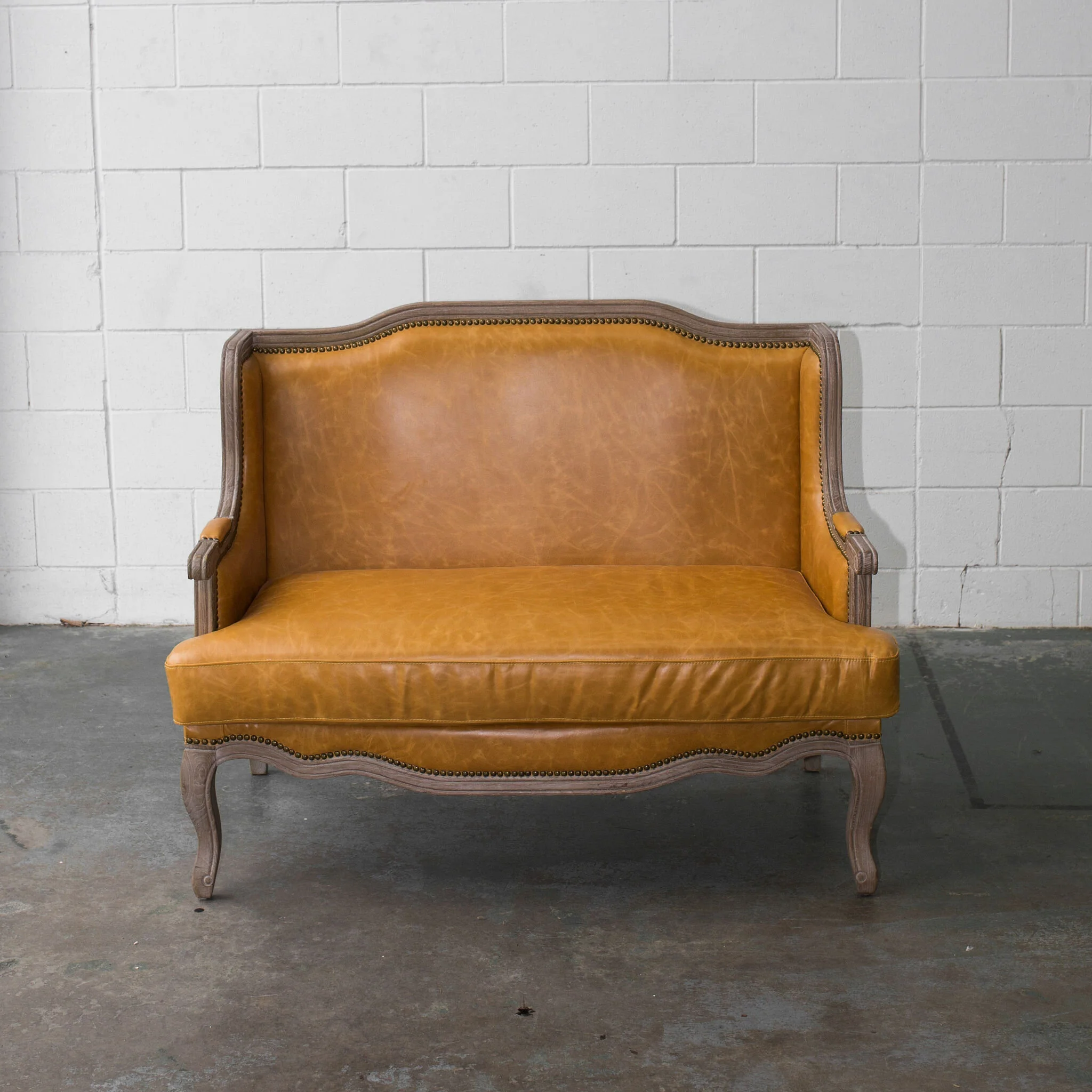 Flagshipevents-tablesandchairs