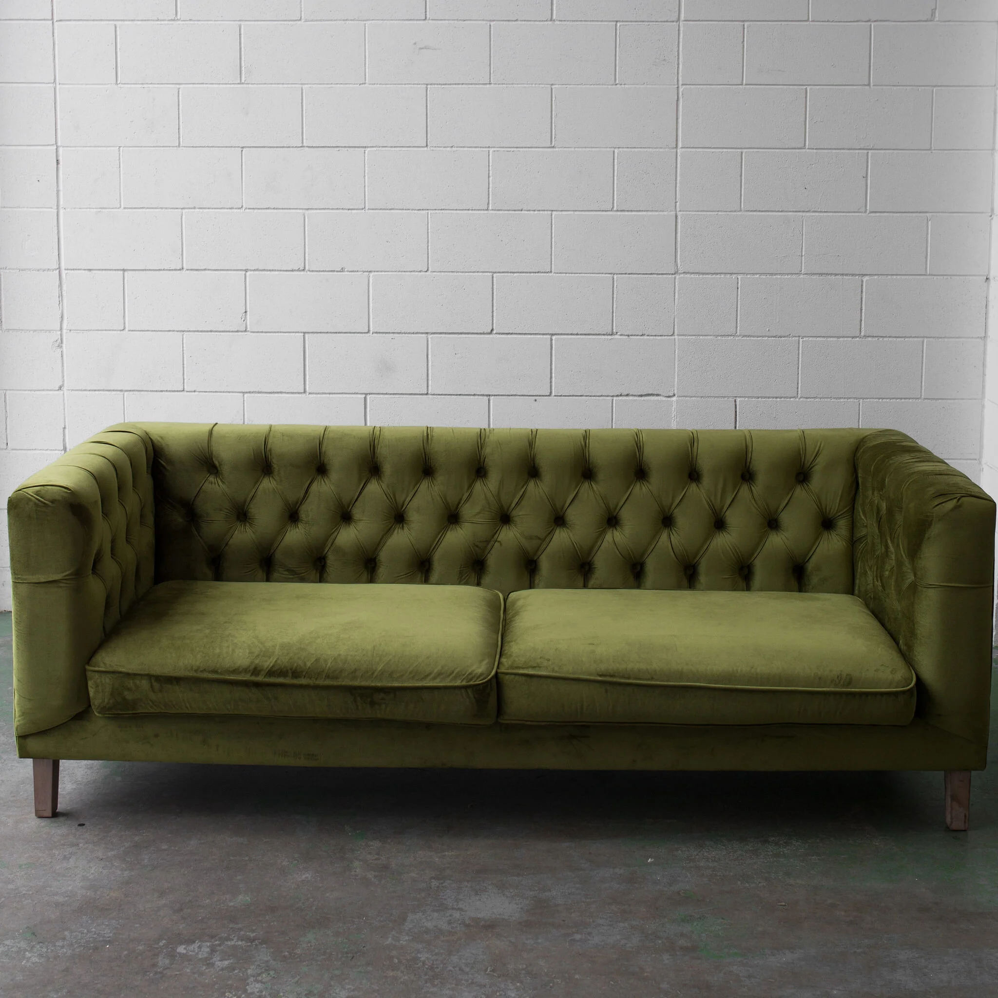 Flagshipevents-tablesandchairs