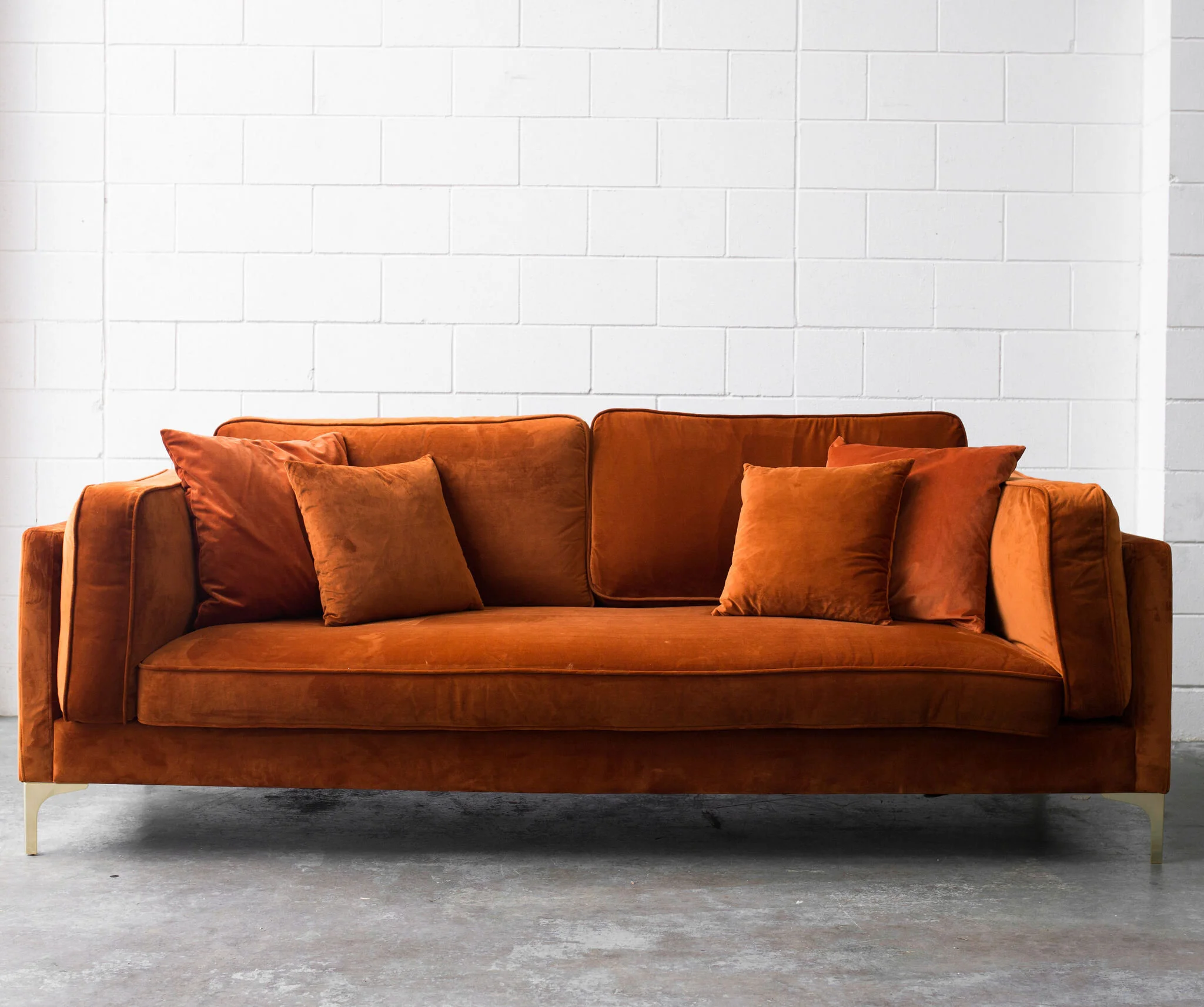 Flagshipevents-tablesandchairs