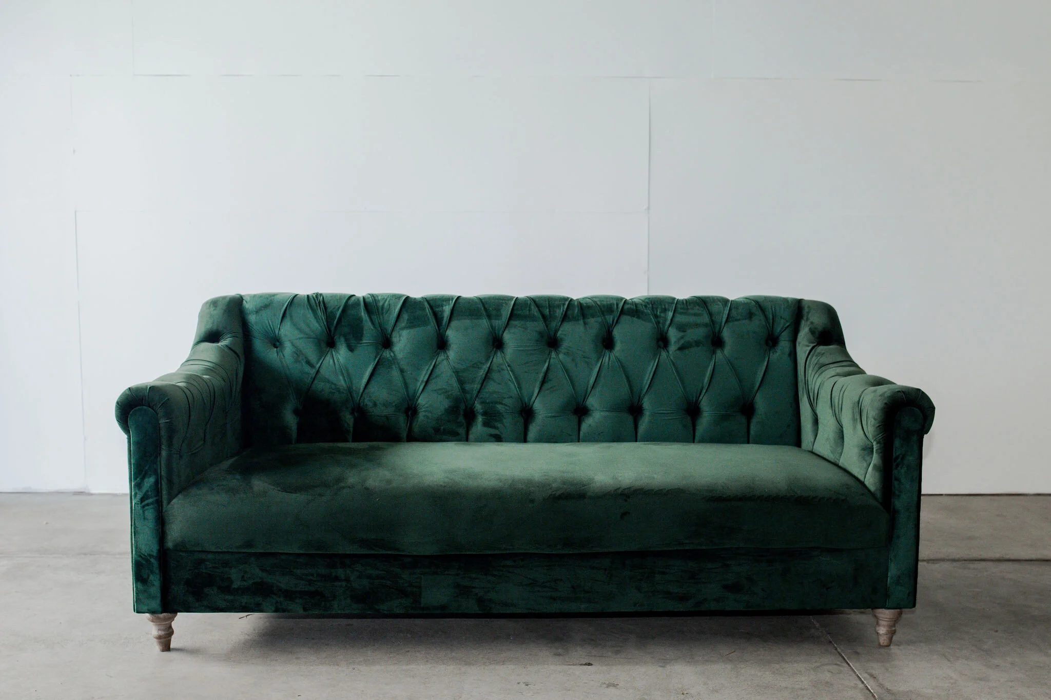 Flagshipevents-tablesandchairs