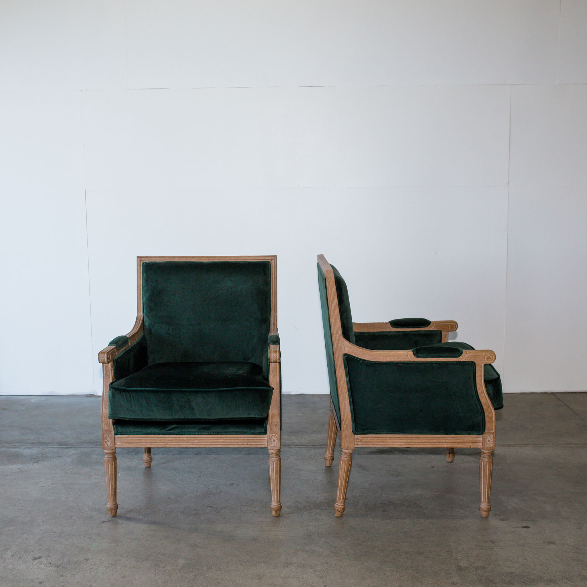 Flagshipevents-tablesandchairs