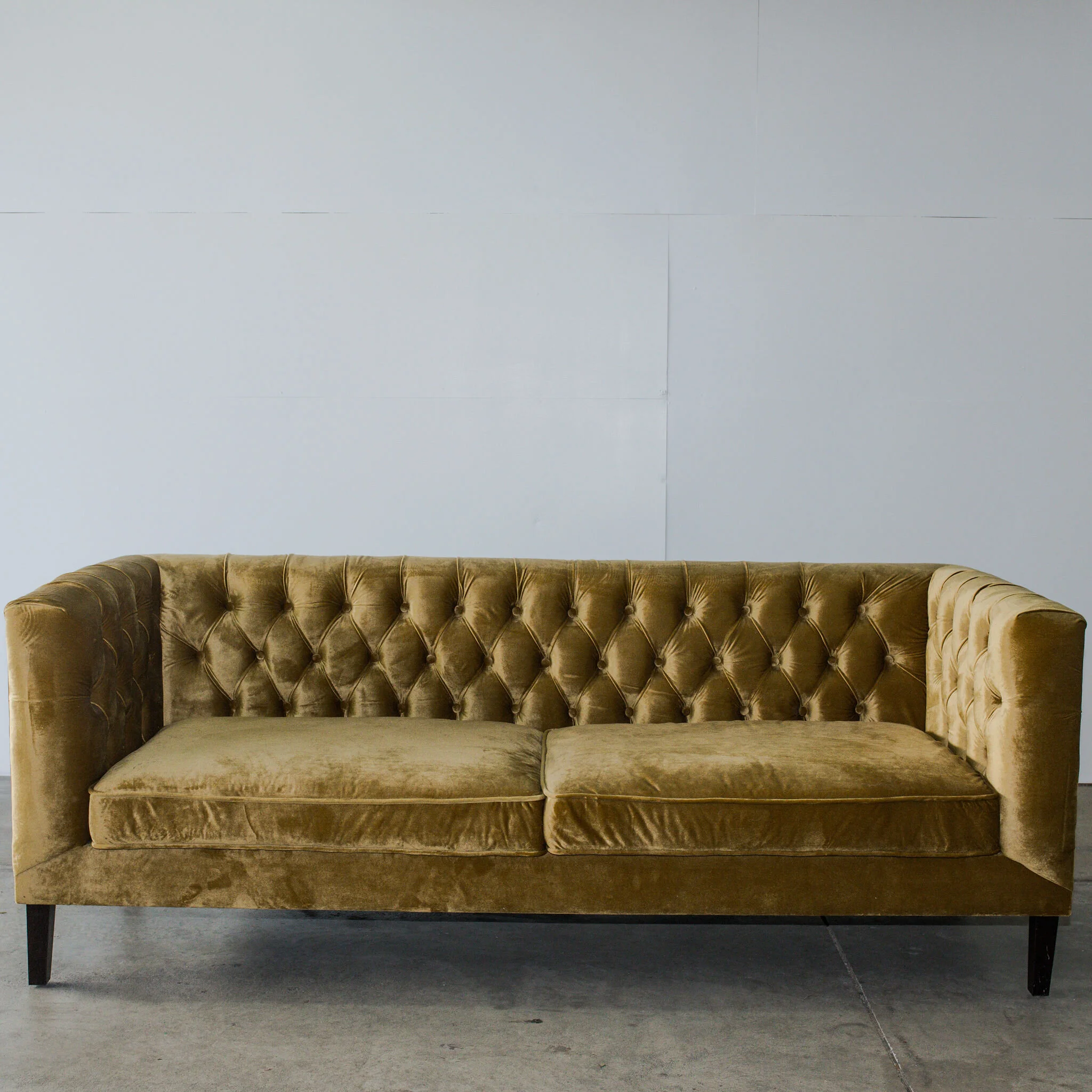 Flagshipevents-tablesandchairs