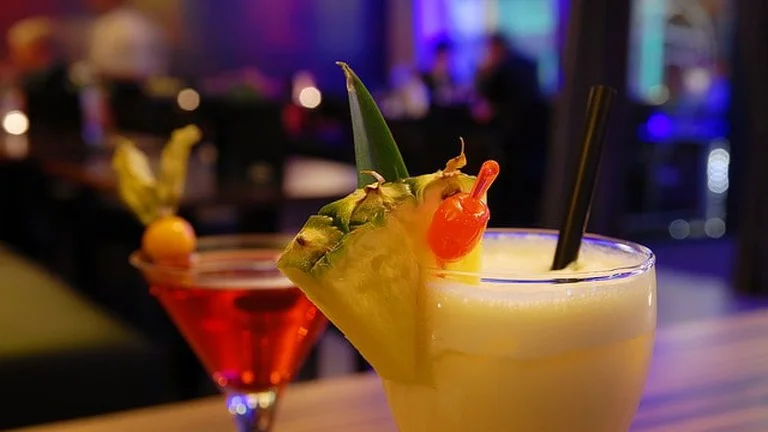 Cocktail | © Josetxu / Pixabay