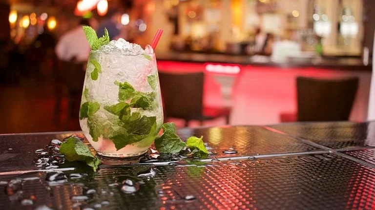 Cocktail | © StockSnap / Pixabay