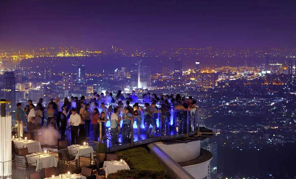 Photo Credit: http://www.lebua.com/sirocco
