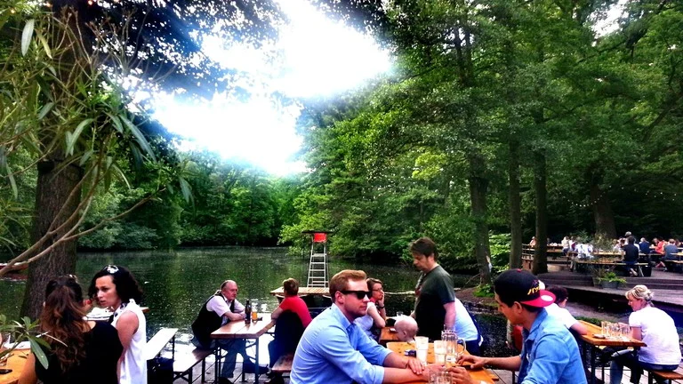 Cafe am Neuen See | © Jan Erik Gulliksen / Flickr