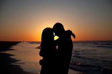 Hikkaduwa-beach-hookers.jpg