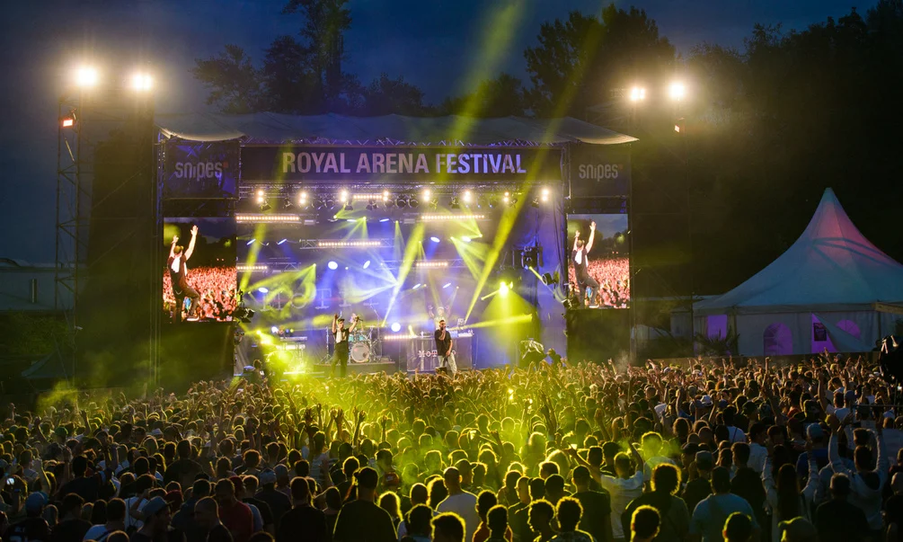 Line-Up 2018: Joey Bada$$, Freundeskreis, Marteria, Sniper, Hilltop Hoods, Hopsin, Chief Keef, Trettmann, Young M.A, Chali 2na & Krafty Kuts, Cunninlynguists, Das EFX, Dezmond Dez, Tommy Vercetti, CBN, Lo & Leduc, Evidence, Nine, El Da Sensei & Snowgoon DJs, Slum Village, Stereo Luchs, Ace Tee & Kwam.e, Fashawn, Joyner Lucas, La Base & Tru Comers, Ninho, Ali, Danitsa, Knackeboul, Ocean Wisdom, Tweek, 11ä, Lcone, Ryler Smith.