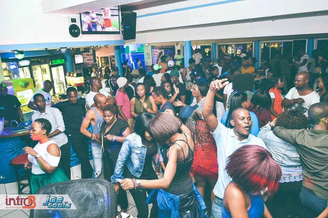 GET THAT FOOT TAPPING AT JOE COOL'S @joecoolsnorthbeach