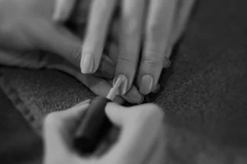 Hands-Thumbnail.jpg